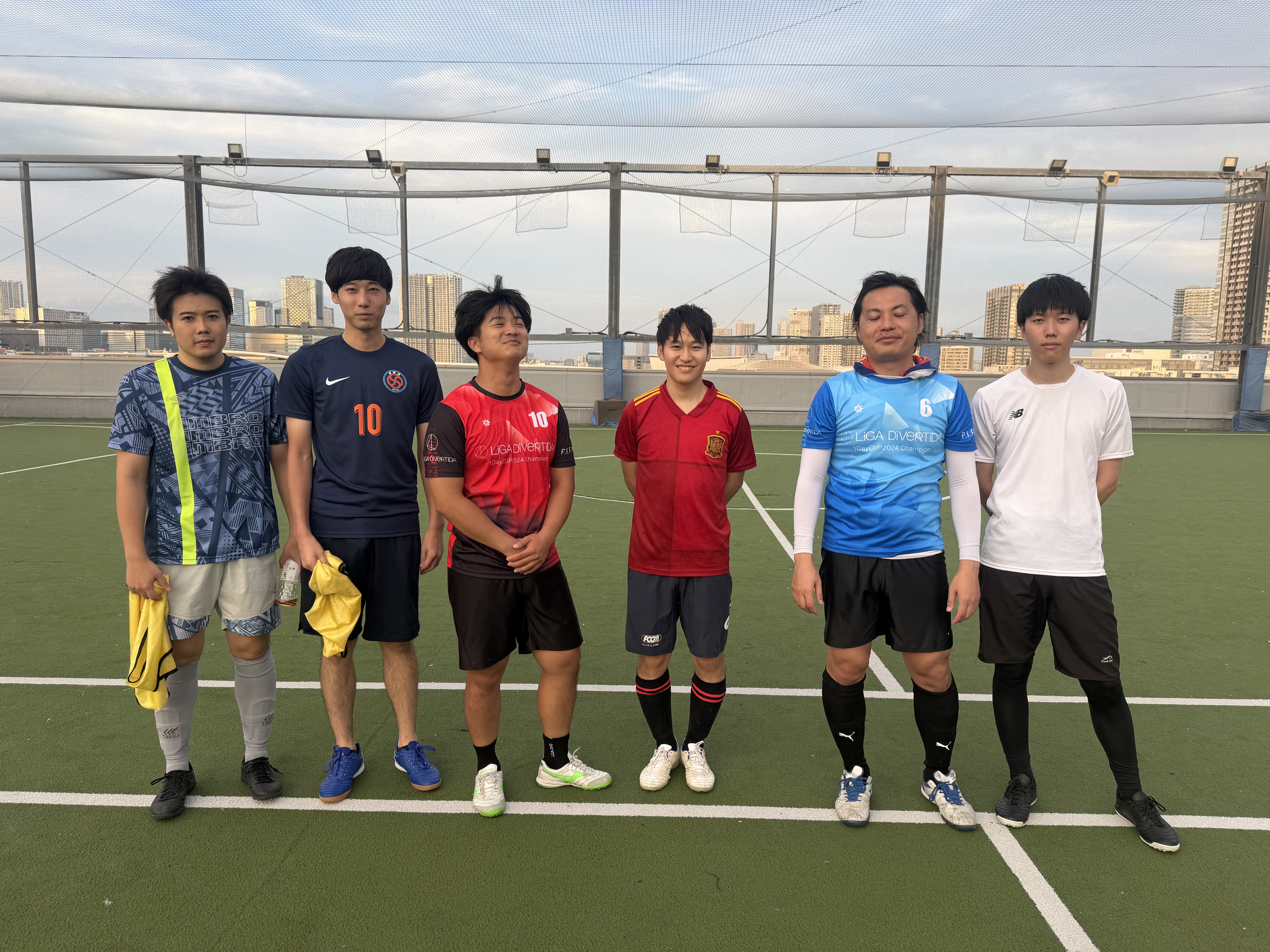 2025年9月28日 有明 BUDDYスポーツアリーナ 屋上人工芝コート フットサル 大会風景