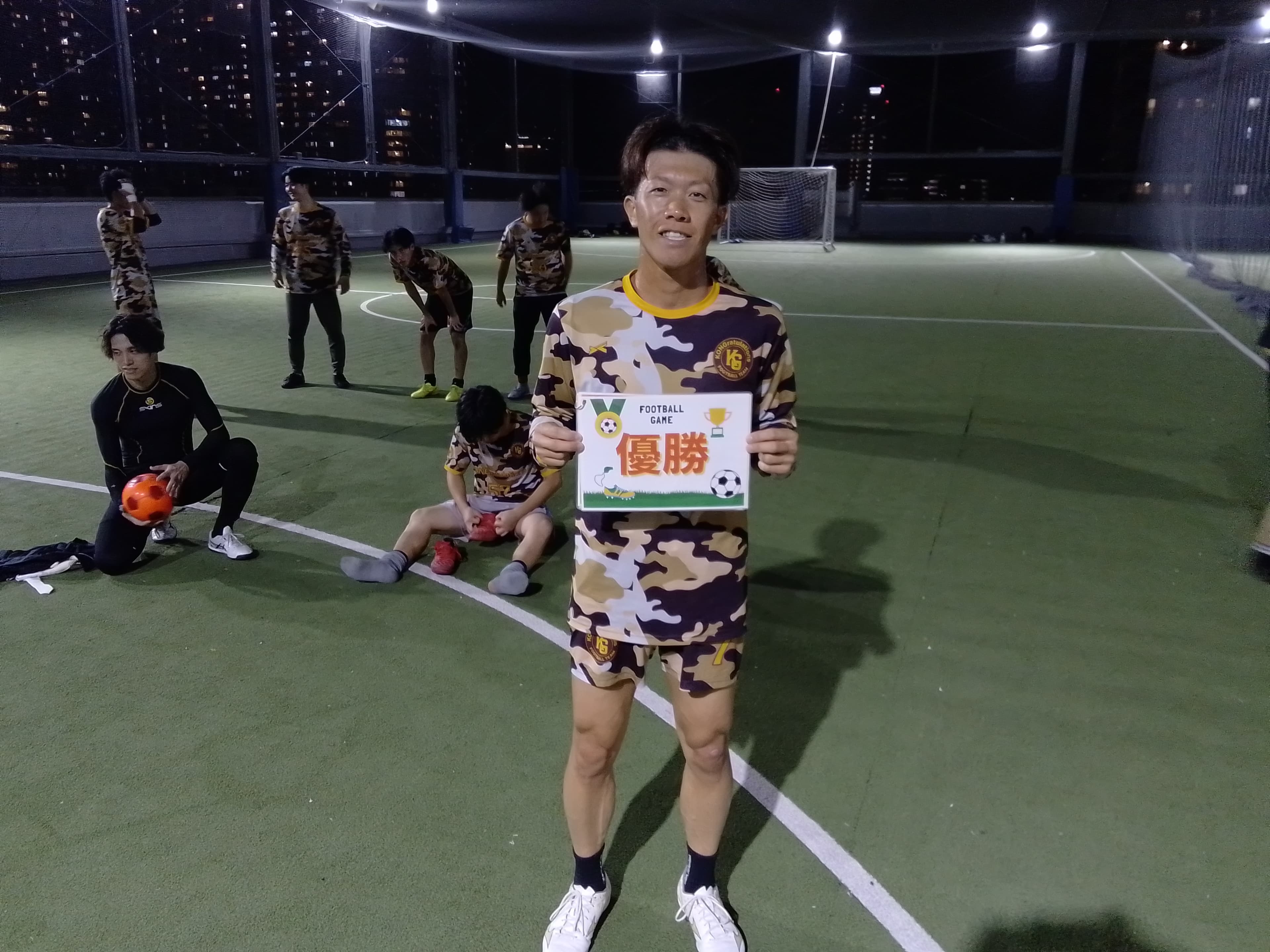 2025年10月8日 有明 BUDDYスポーツアリーナ 屋上人工芝コート フットサル 大会風景