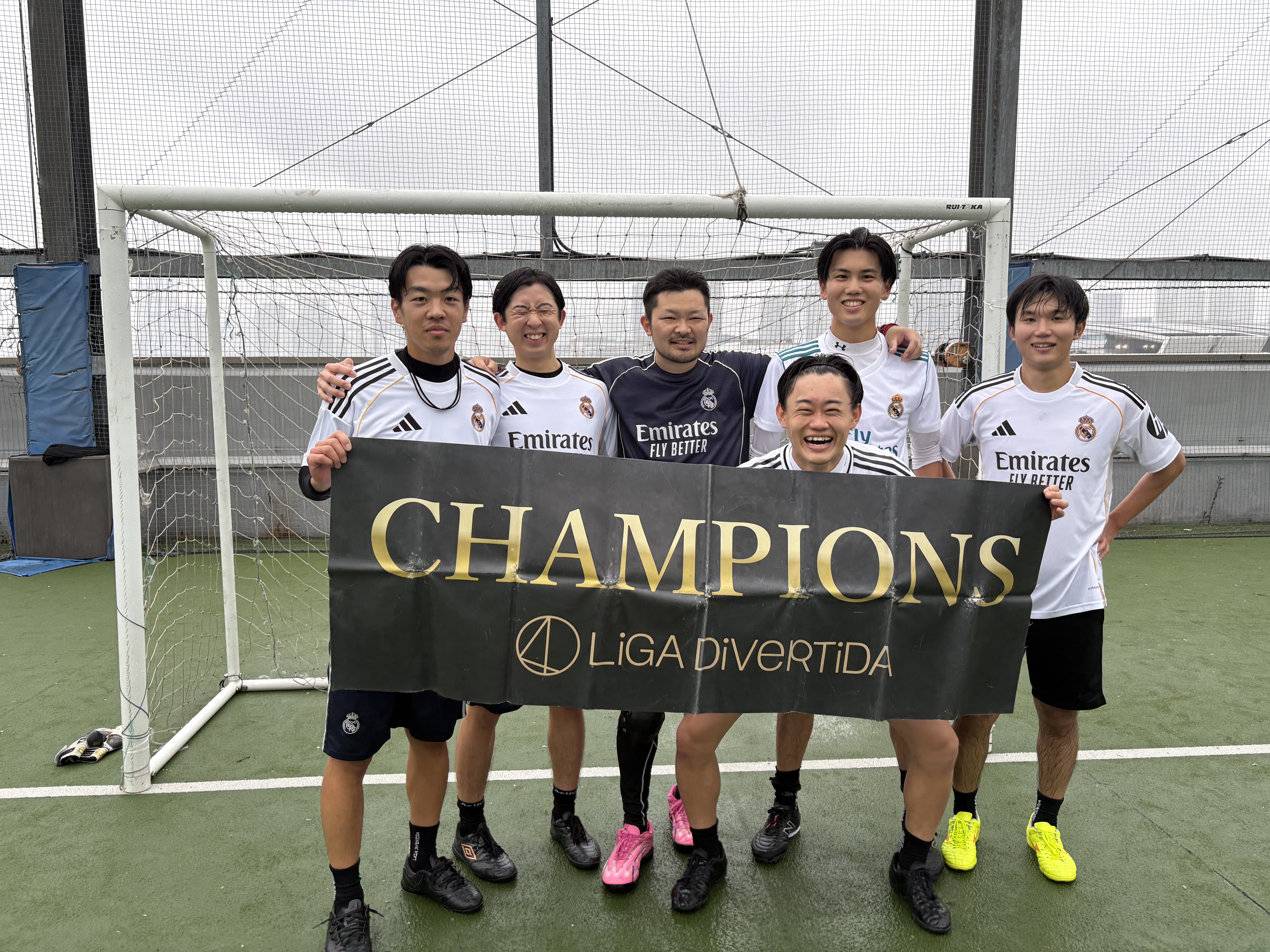2025年10月11日 有明 BUDDYスポーツアリーナ 屋上人工芝コート フットサル 表彰