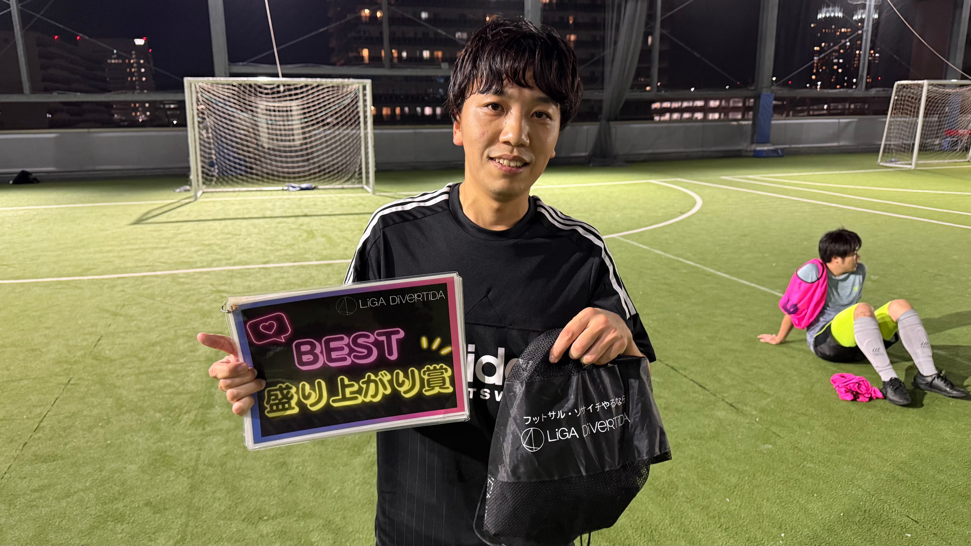 2025年10月21日 有明 BUDDYスポーツアリーナ 屋上人工芝コート フットサル 大会風景
