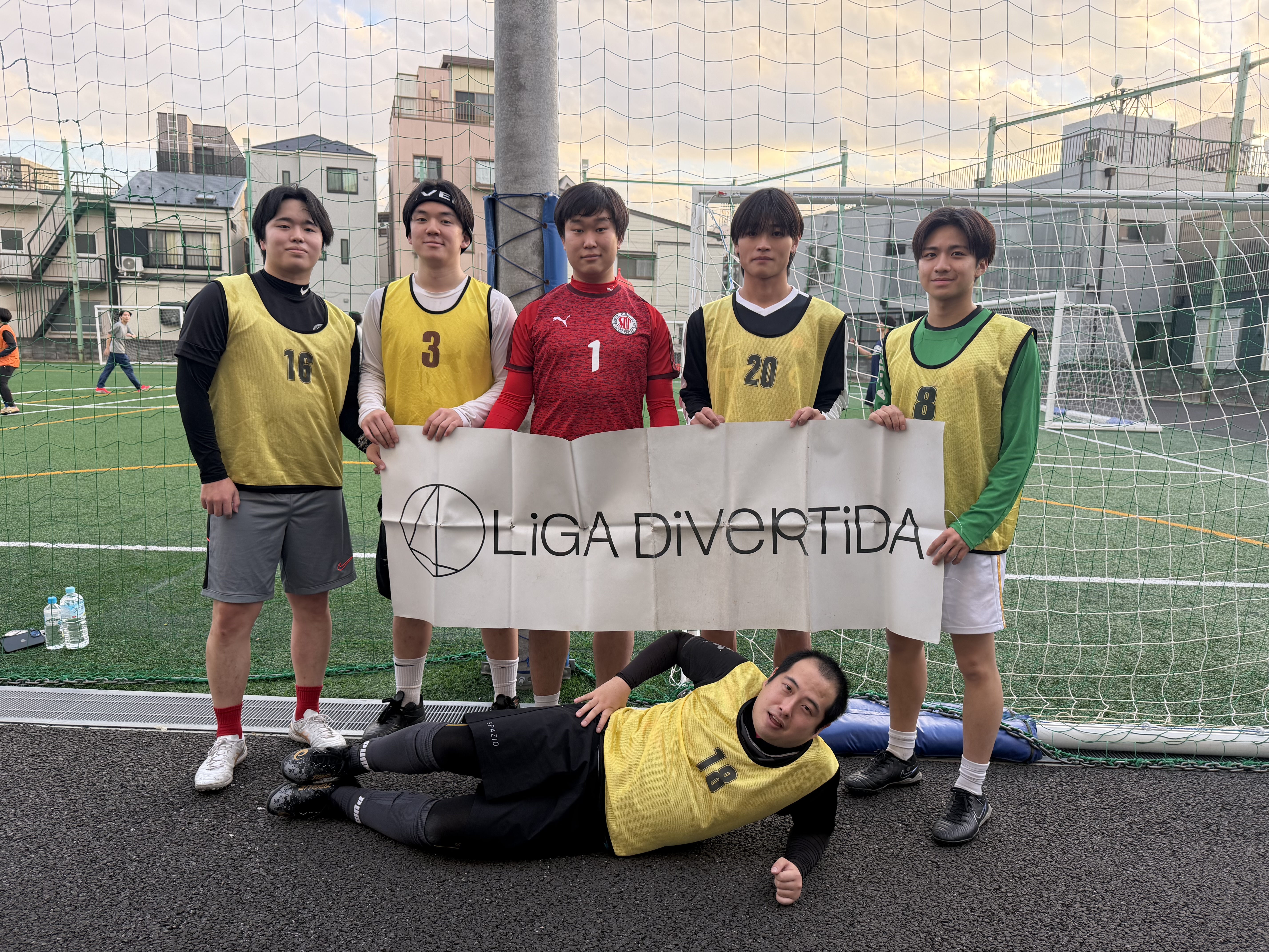 和牛 - 2025年11月16日 フットサルリンクすみだ(旧フットサルフィールド墨田八広)