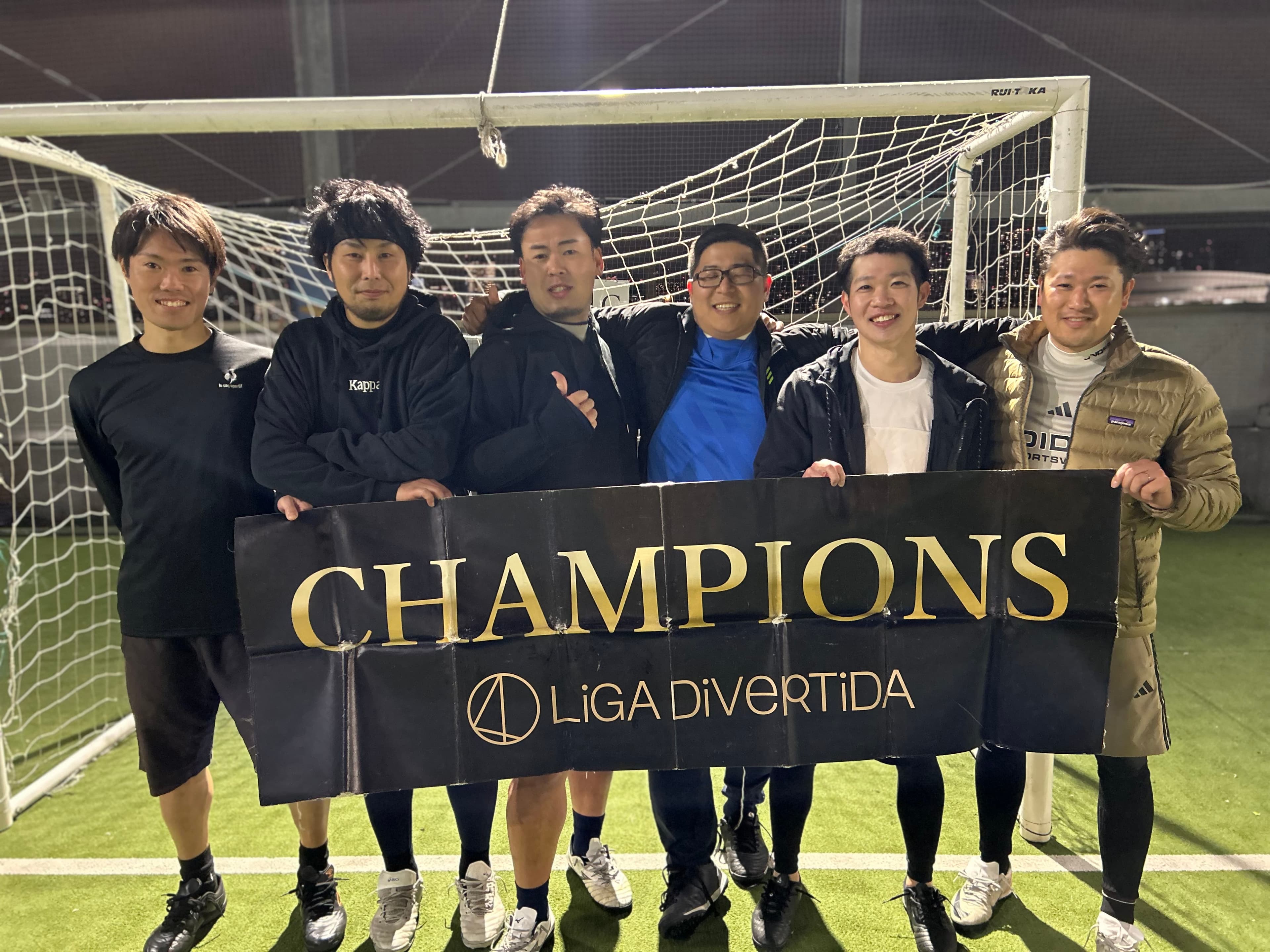 2025年12月3日 有明 BUDDYスポーツアリーナ 屋上人工芝コート フットサル 大会風景