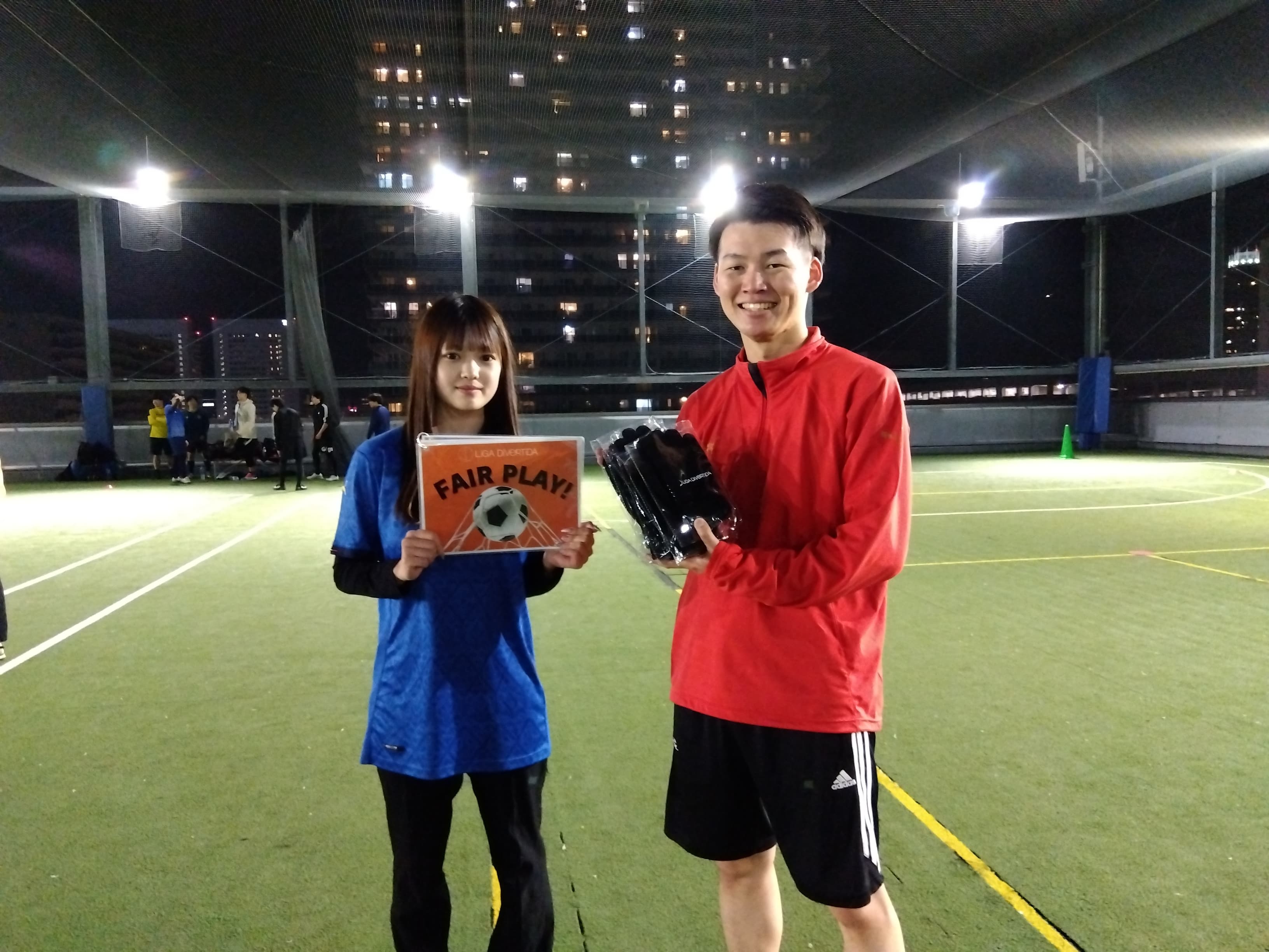 2025年12月7日 有明 BUDDYスポーツアリーナ 屋上人工芝コート フットサル 大会風景
