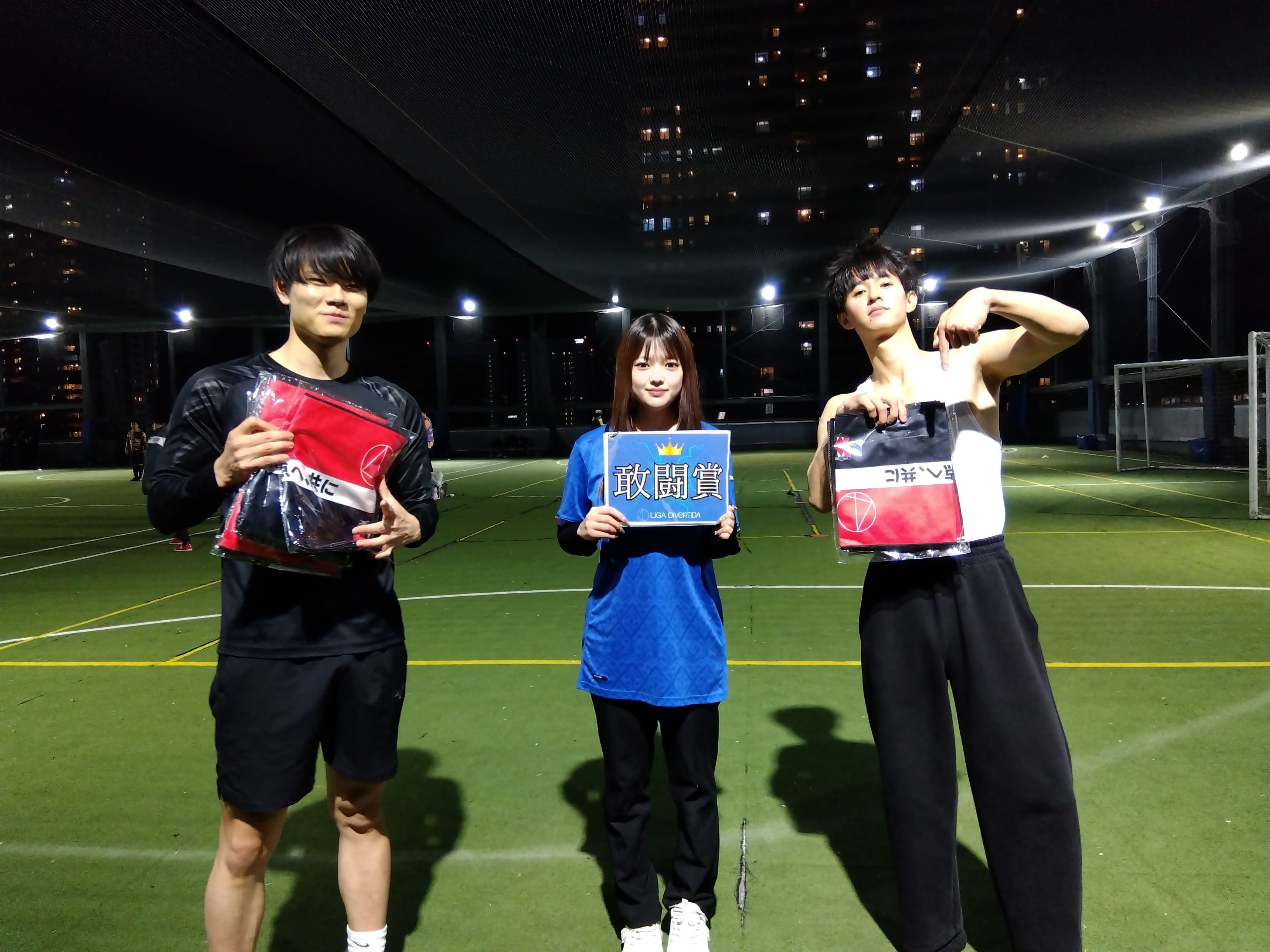 2025年12月7日 有明 BUDDYスポーツアリーナ 屋上人工芝コート フットサル 大会風景