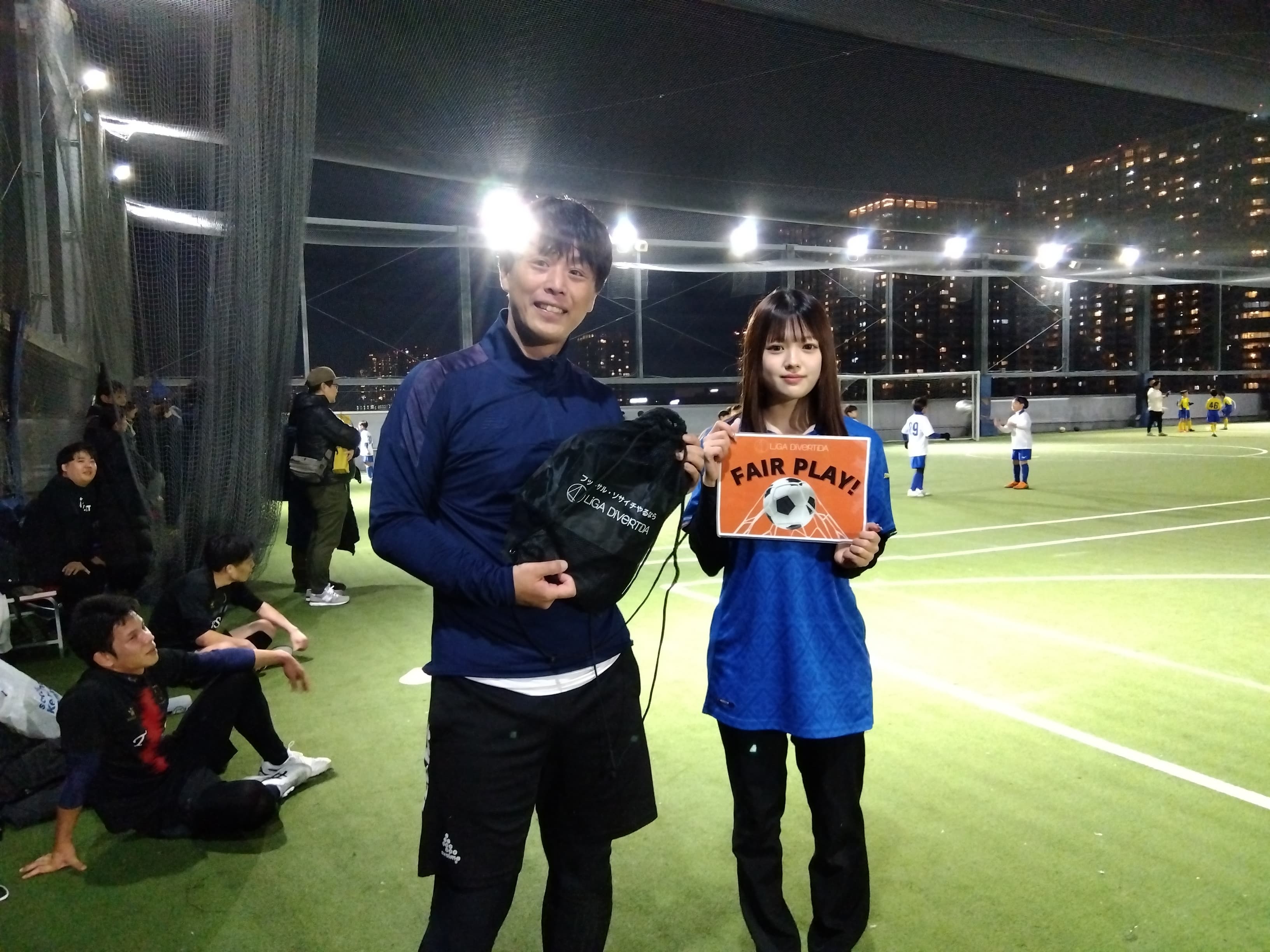 2025年12月7日 有明 BUDDYスポーツアリーナ 屋上人工芝コート フットサル 大会風景