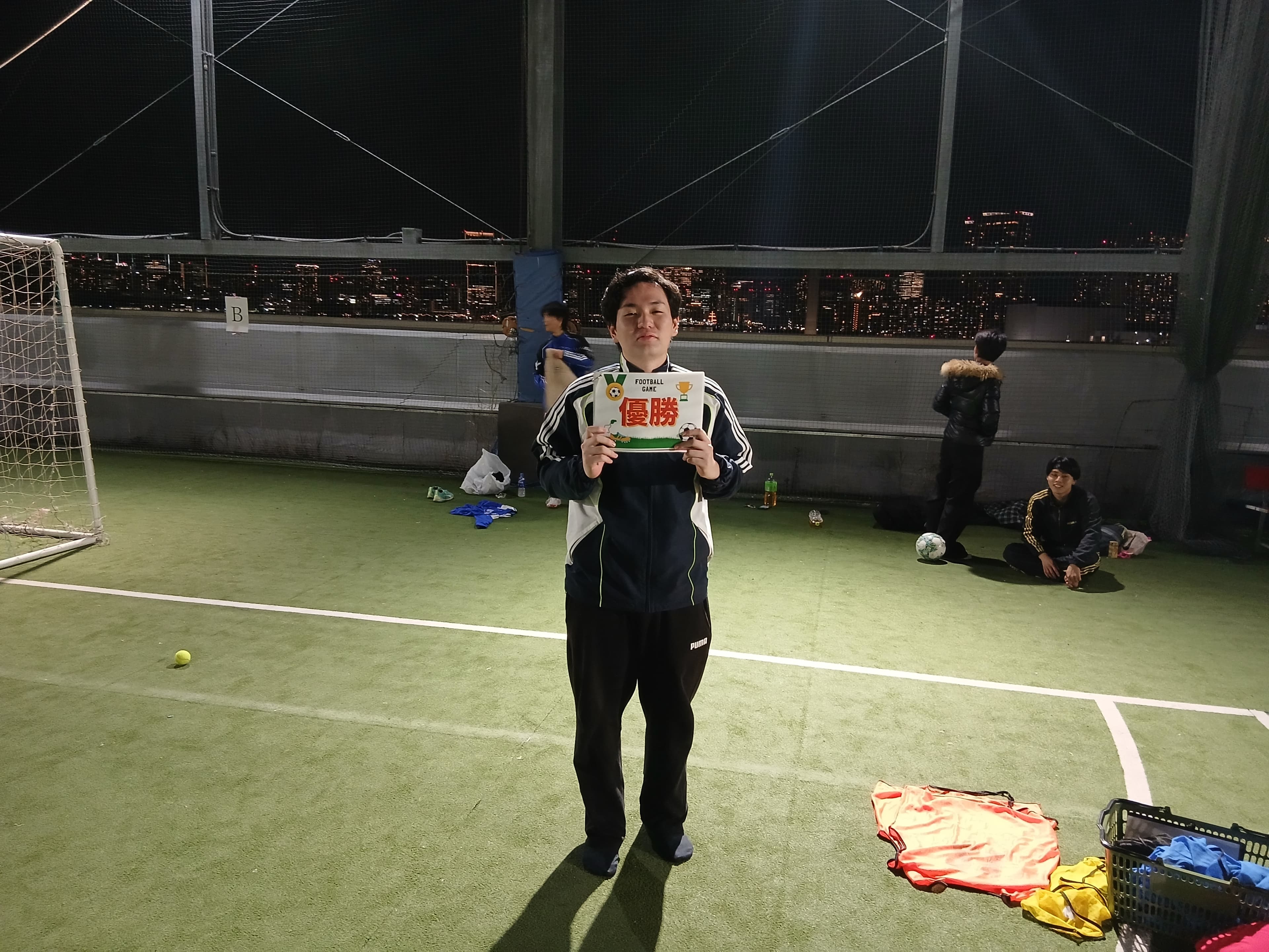 2025年12月10日 有明 BUDDYスポーツアリーナ 屋上人工芝コート フットサル 大会風景