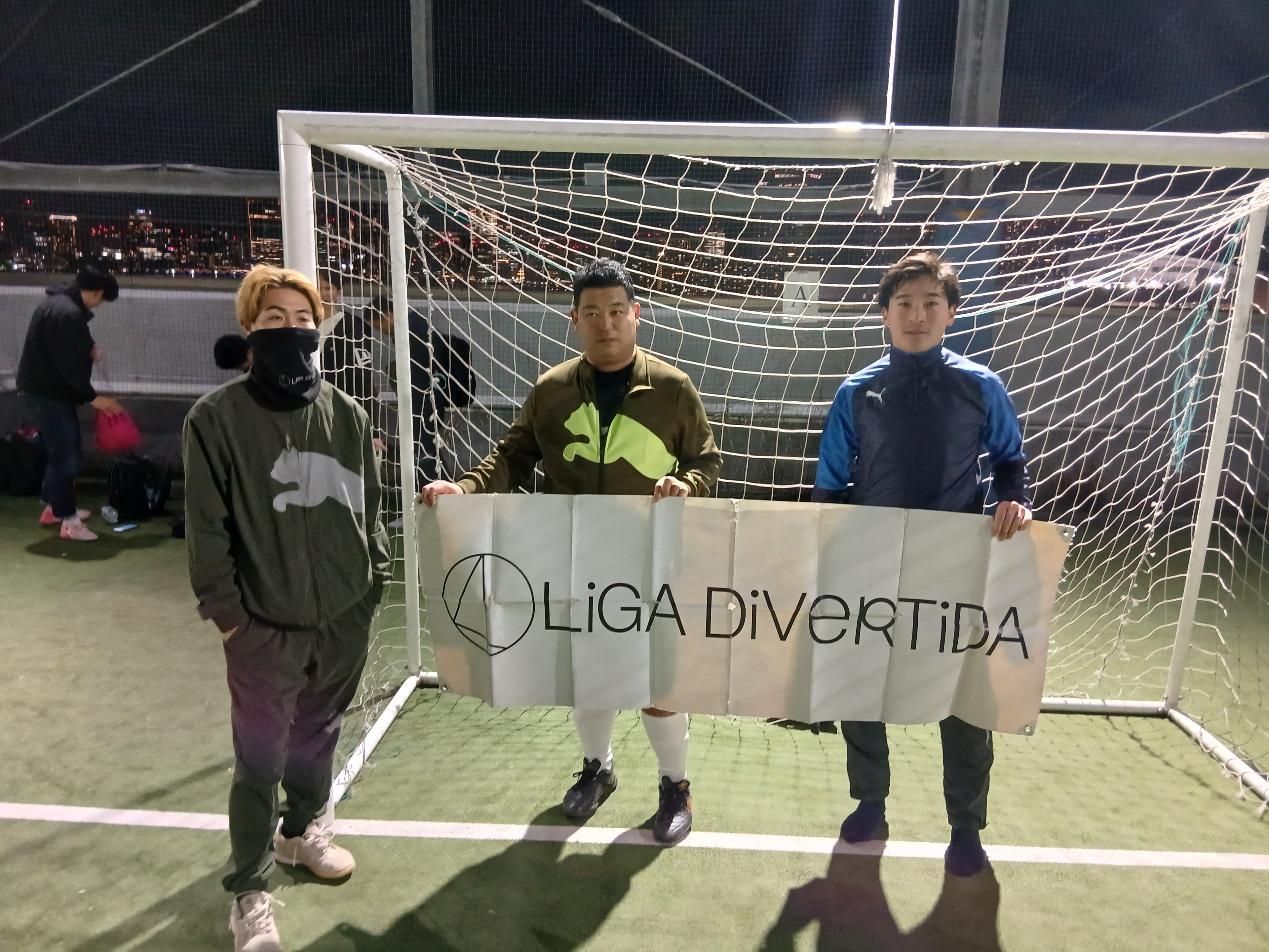 インテル東京 - 2025年12月10日 有明 BUDDYスポーツアリーナ 屋上人工芝コート フットサル