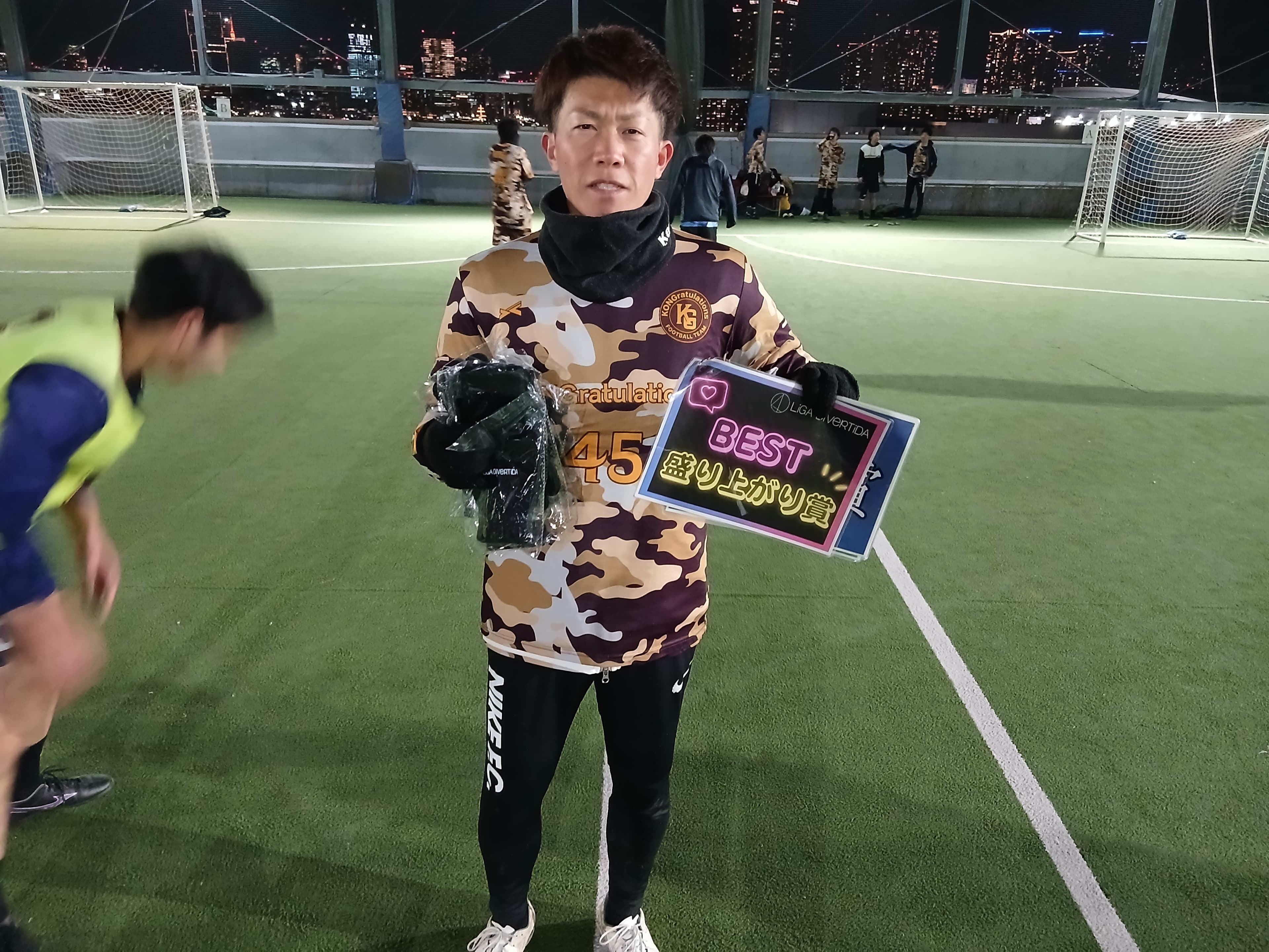 2025年12月12日 有明 BUDDYスポーツアリーナ 屋上人工芝コート フットサル 大会風景