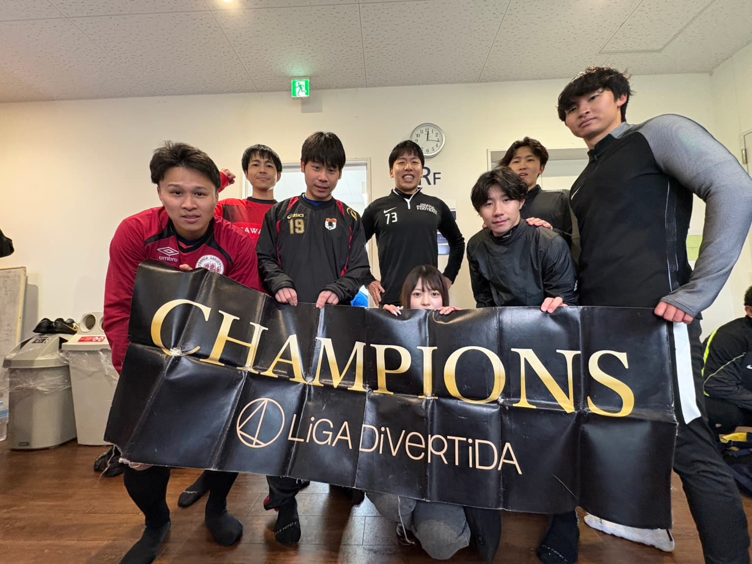 2025年12月14日 有明 BUDDYスポーツアリーナ 屋上人工芝コート フットサル 表彰
