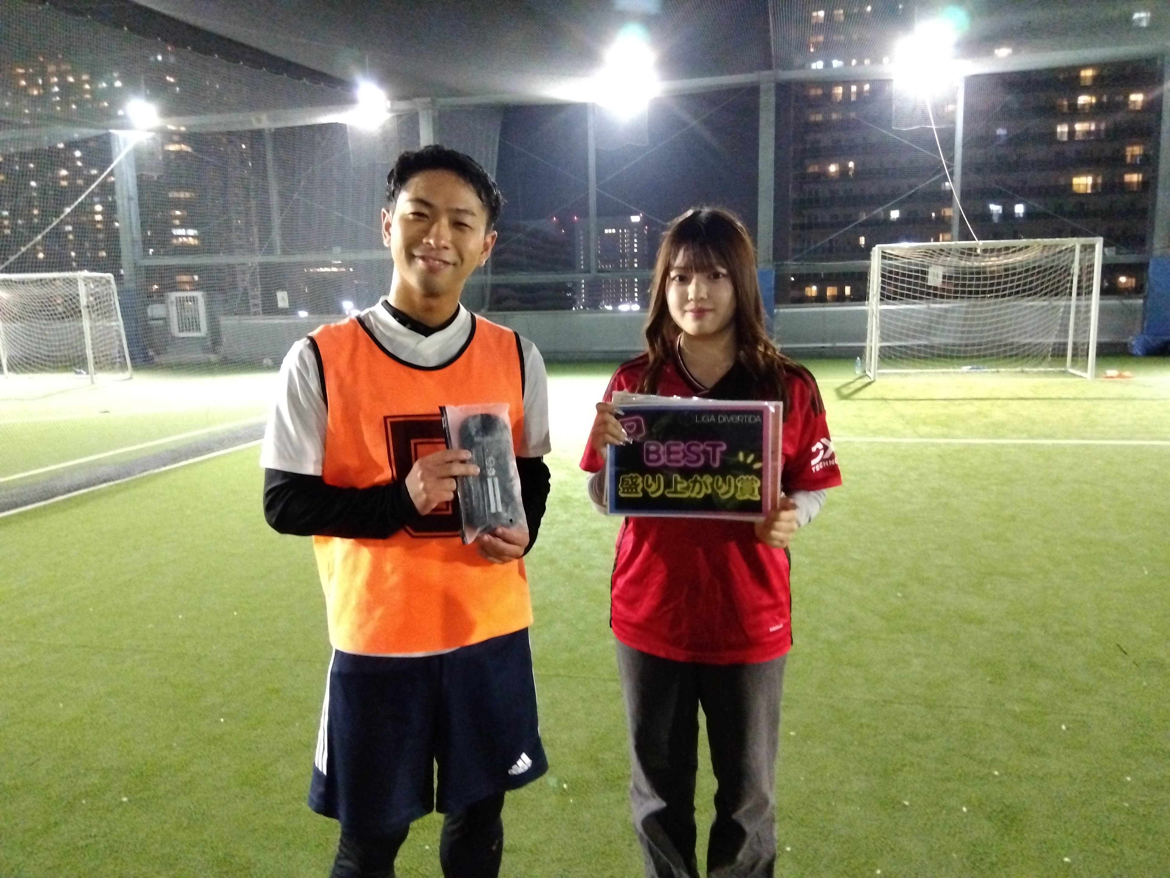 2025年12月20日 有明 BUDDYスポーツアリーナ 屋上人工芝コート フットサル 大会風景