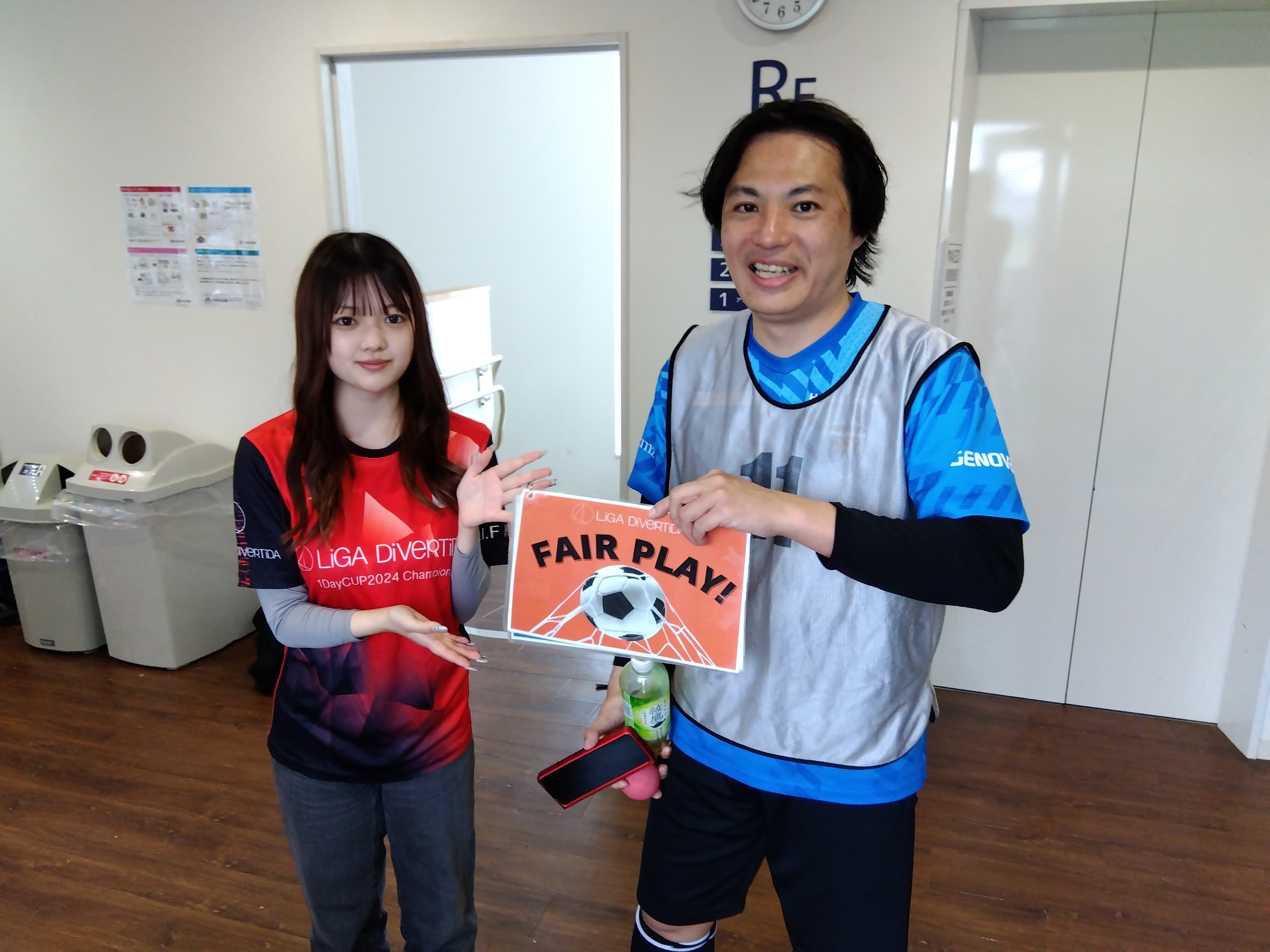 2025年12月21日 有明 BUDDYスポーツアリーナ 屋上人工芝コート フットサル 大会風景