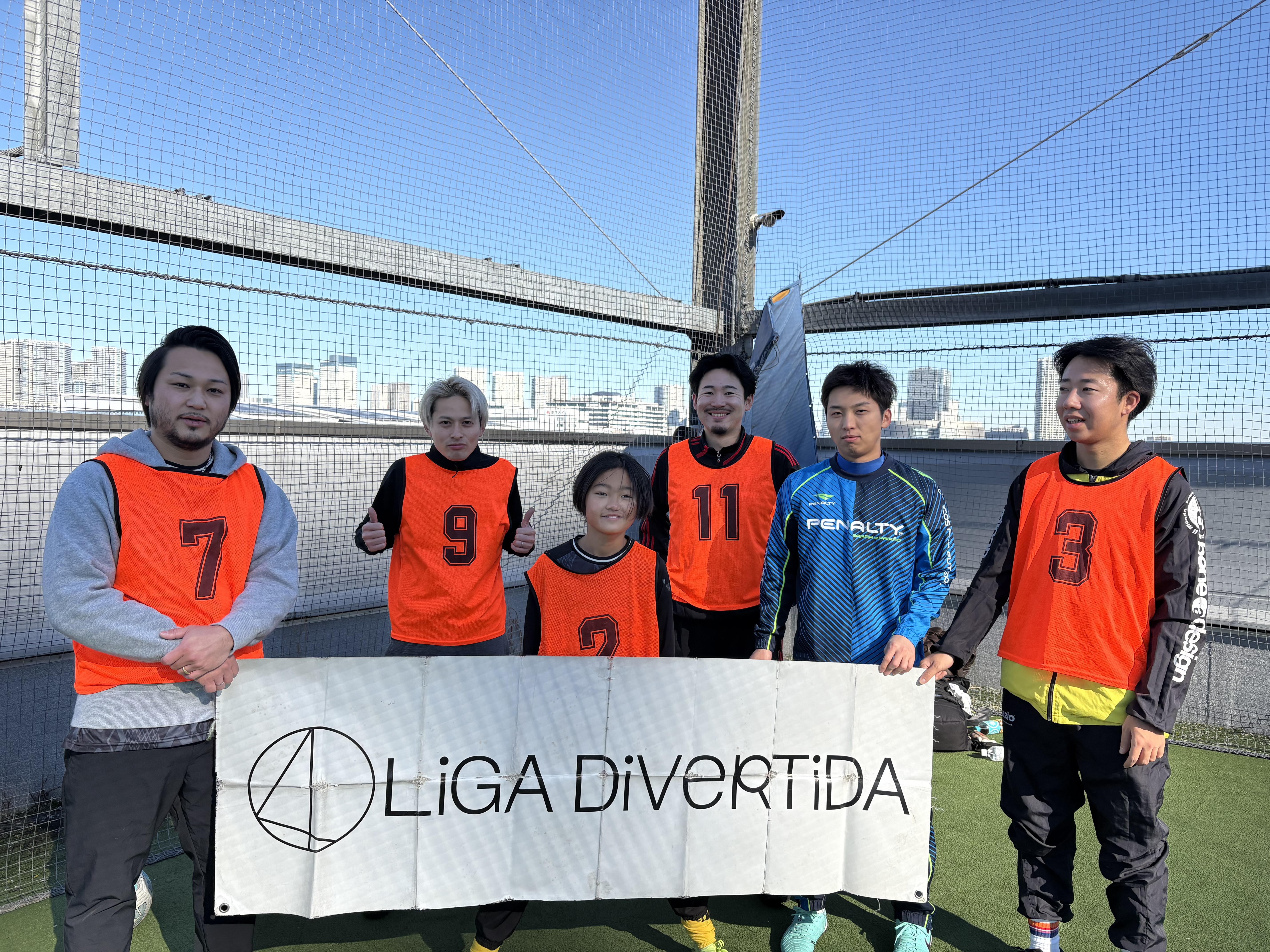 FC KANPAI - 2025年12月28日 有明 BUDDYスポーツアリーナ 屋上人工芝コート フットサル