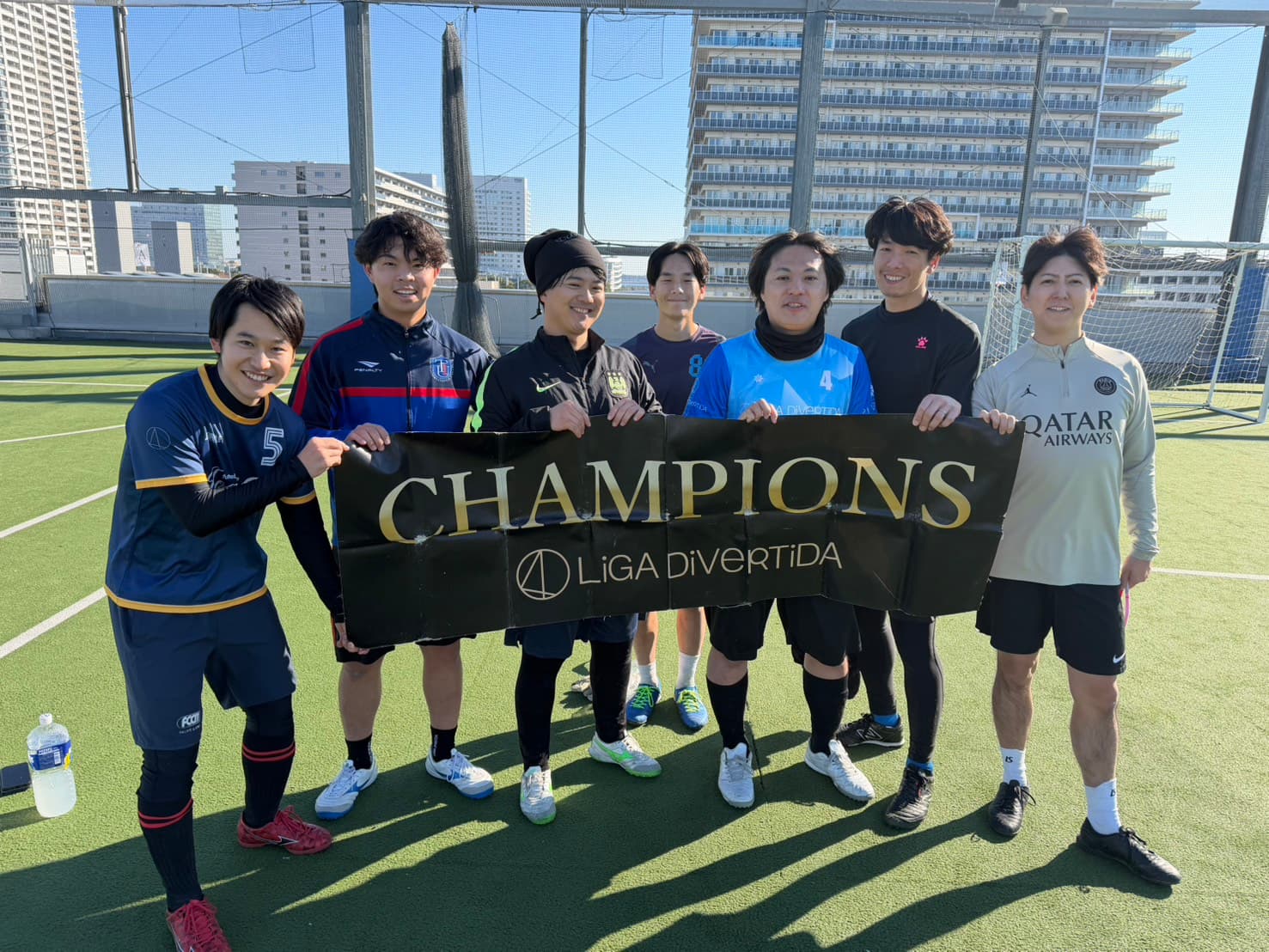 2025年12月28日 有明 BUDDYスポーツアリーナ 屋上人工芝コート フットサル 大会風景