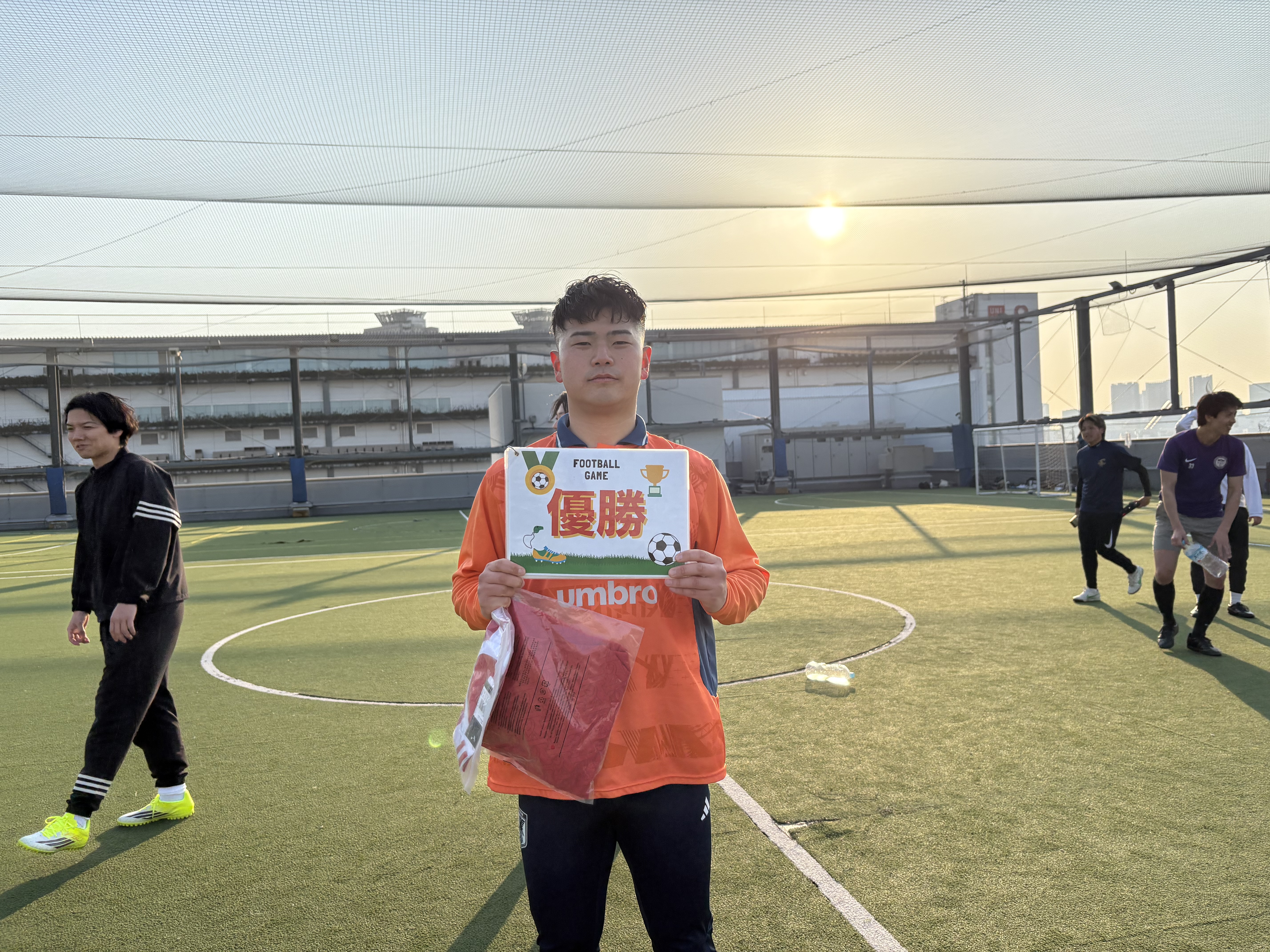 2026年3月21日 有明 BUDDYスポーツアリーナ 屋上人工芝コート フットサル 大会風景