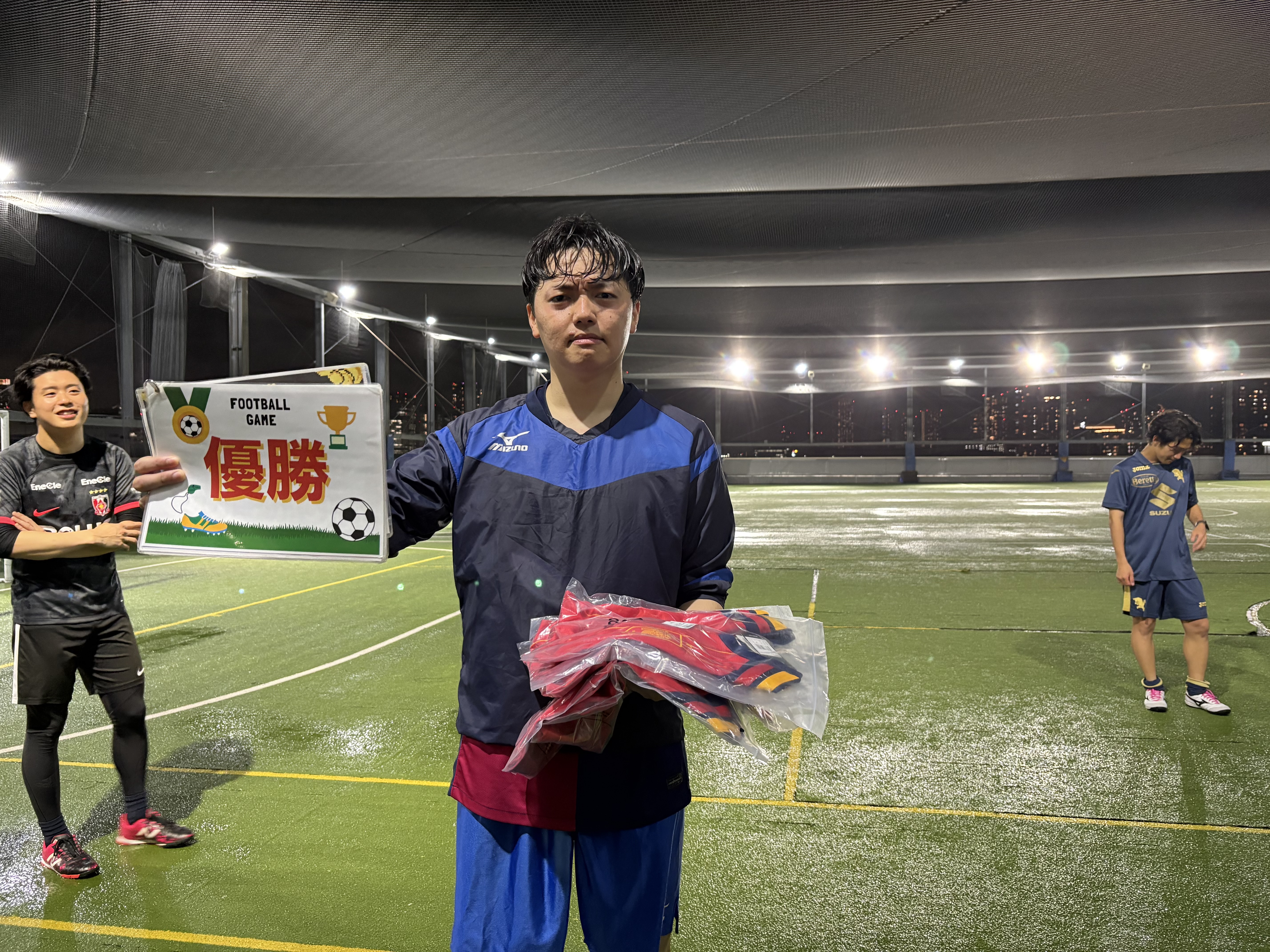 2026年4月10日 有明 BUDDYスポーツアリーナ 屋上人工芝コート フットサル 大会風景