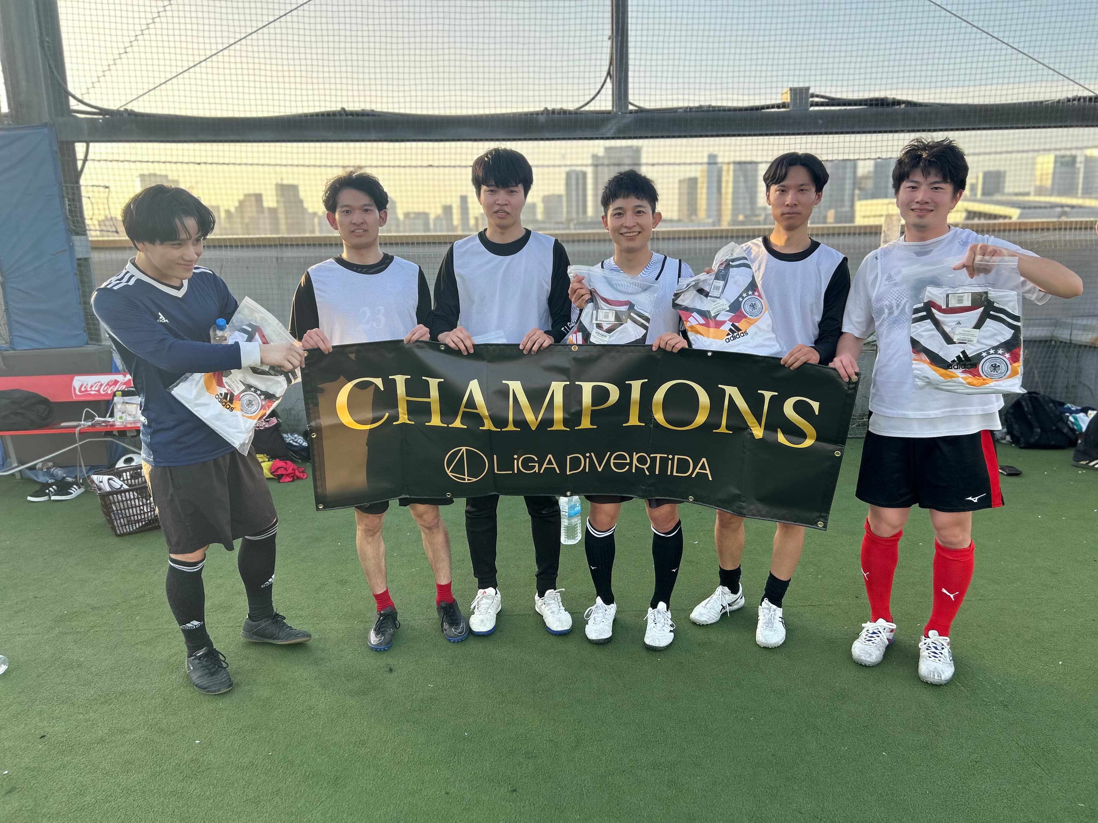 2026年4月18日 有明 BUDDYスポーツアリーナ 屋上人工芝コート フットサル 表彰