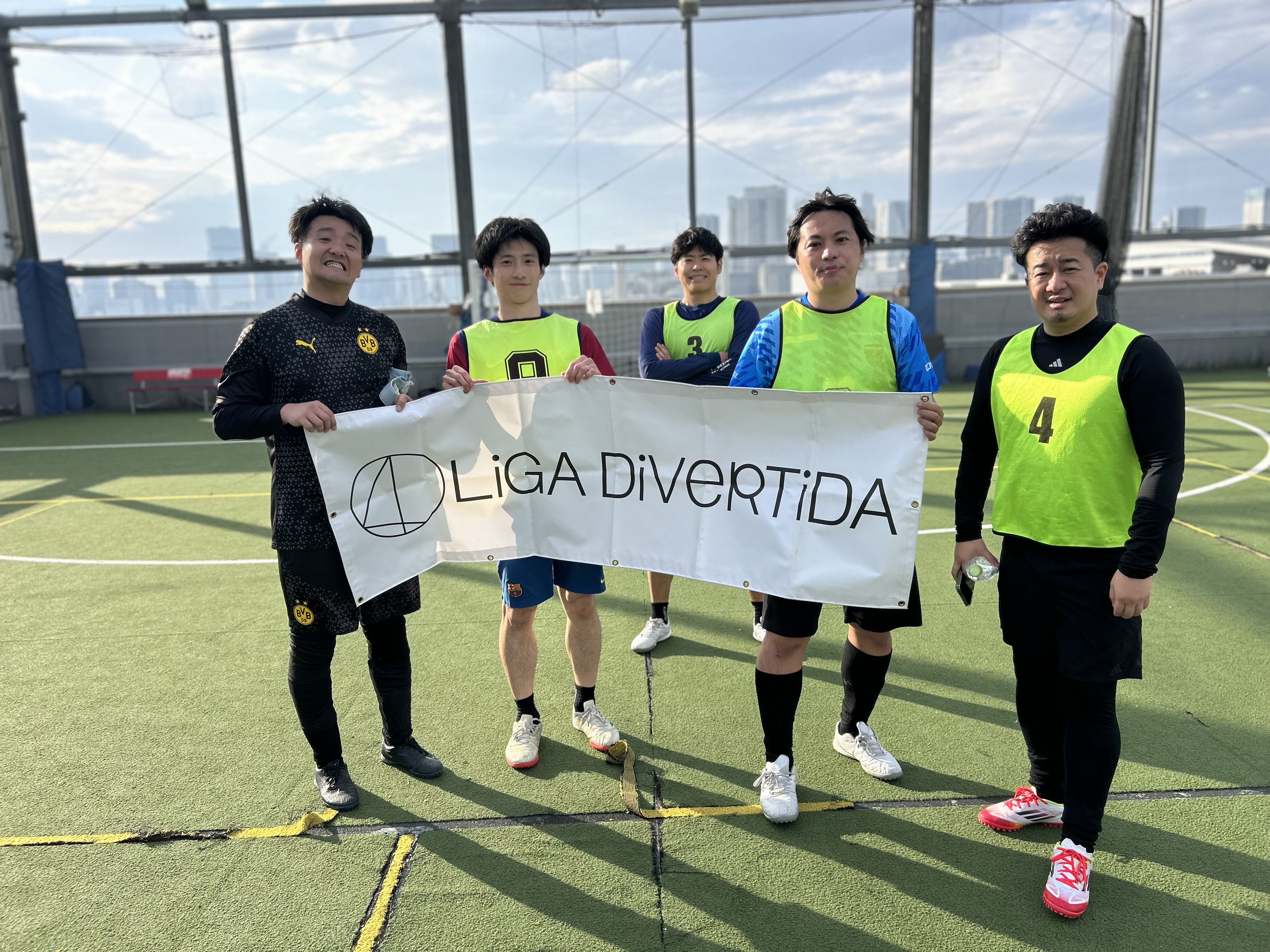 日本を軟弱資本主義思想から解放する回 - 2026年5月3日 有明 BUDDYスポーツアリーナ 屋上人工芝コート フットサル