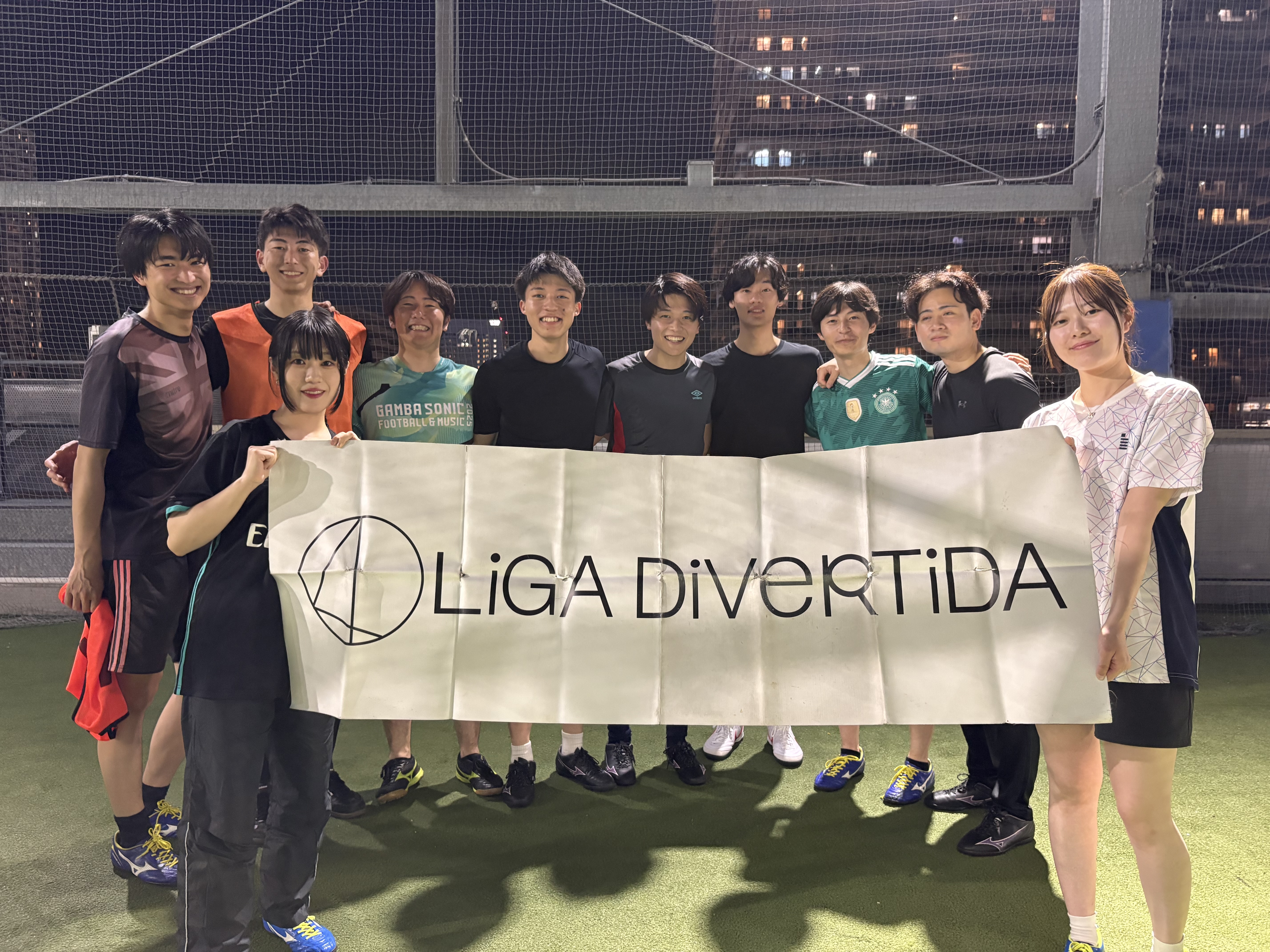 かに - 2026年6月12日 有明 BUDDYスポーツアリーナ 屋上人工芝コート フットサル