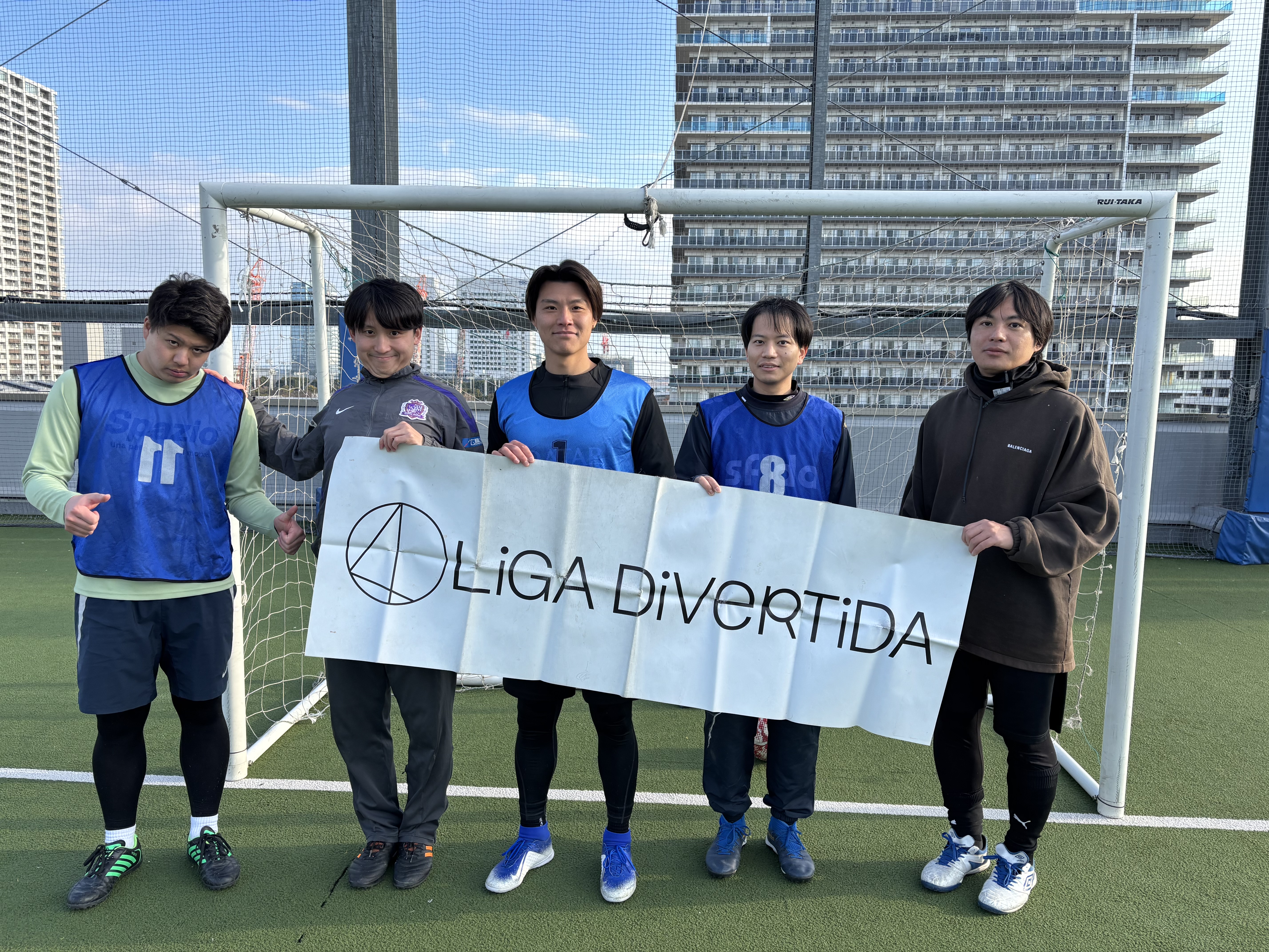 FC忠誠心 - 2025年1月25日 有明 BUDDYスポーツアリーナ 屋上人工芝コート フットサル
