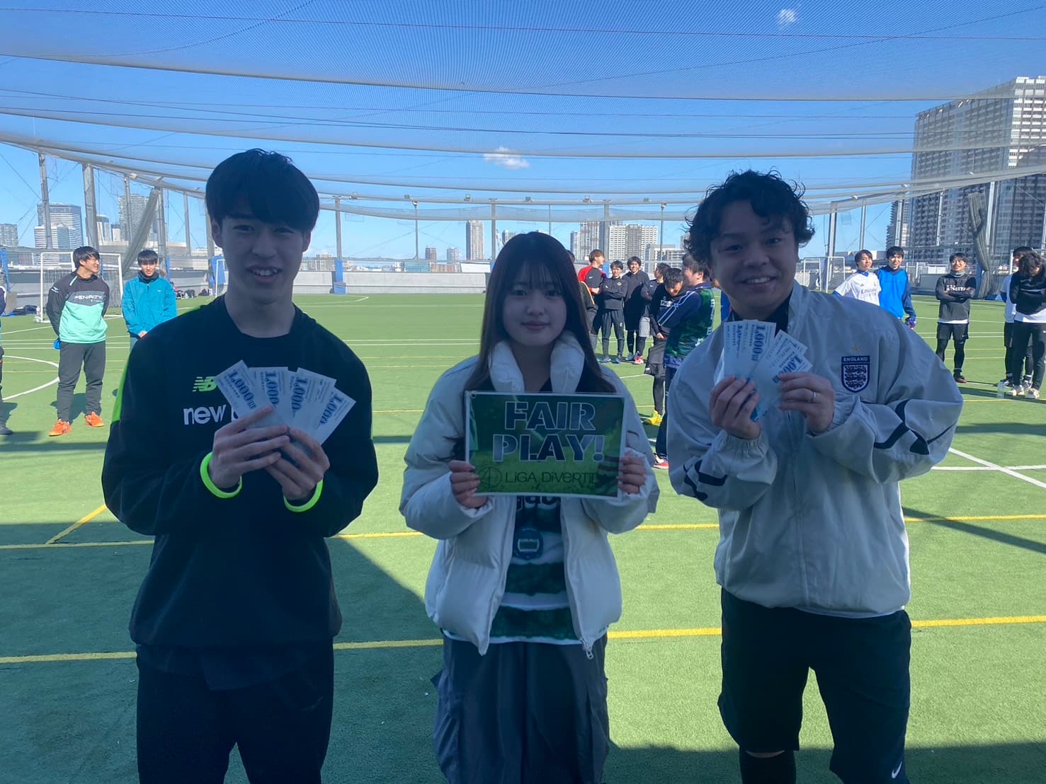 2025年2月8日 有明 BUDDYスポーツアリーナ 屋上人工芝コート フットサル 大会風景