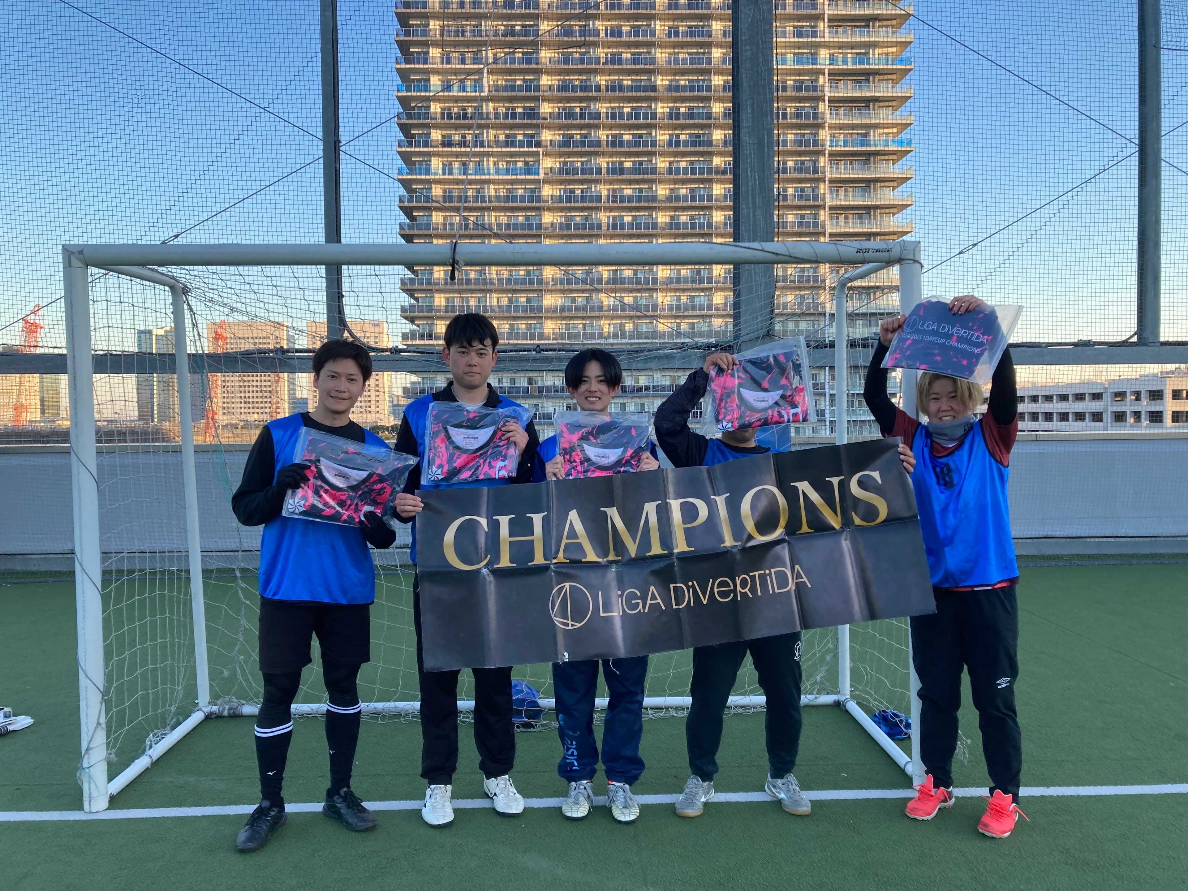 2025年2月22日 有明 BUDDYスポーツアリーナ 屋上人工芝コート フットサル 表彰