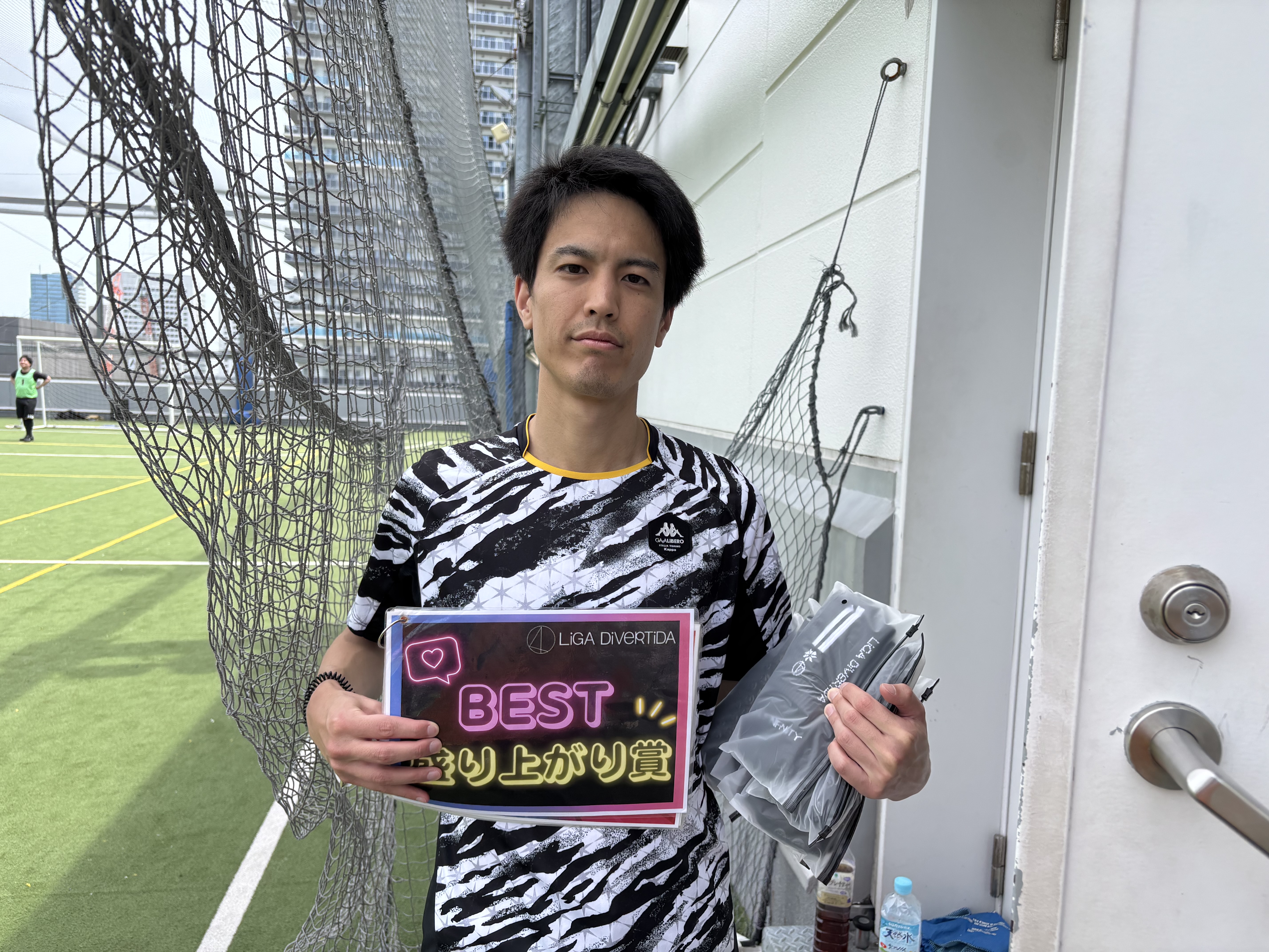 2025年5月11日 有明 BUDDYスポーツアリーナ 屋上人工芝コート フットサル 大会風景