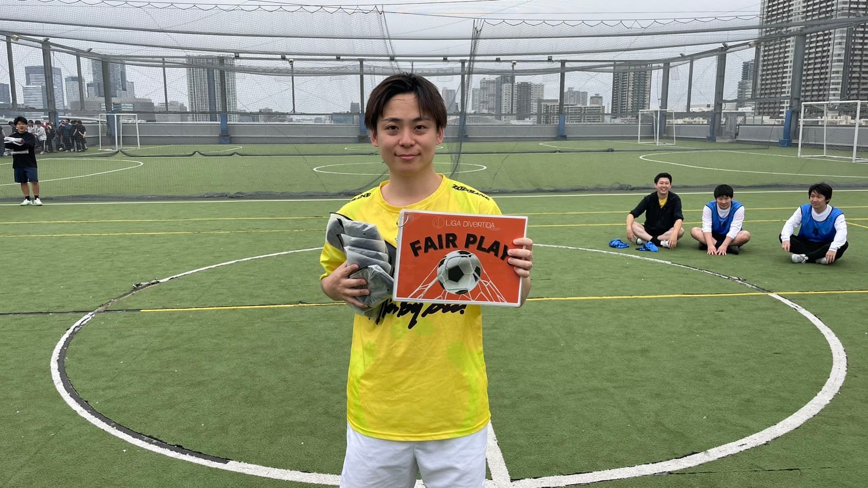 2025年5月24日 有明 BUDDYスポーツアリーナ 屋上人工芝コート フットサル 大会風景