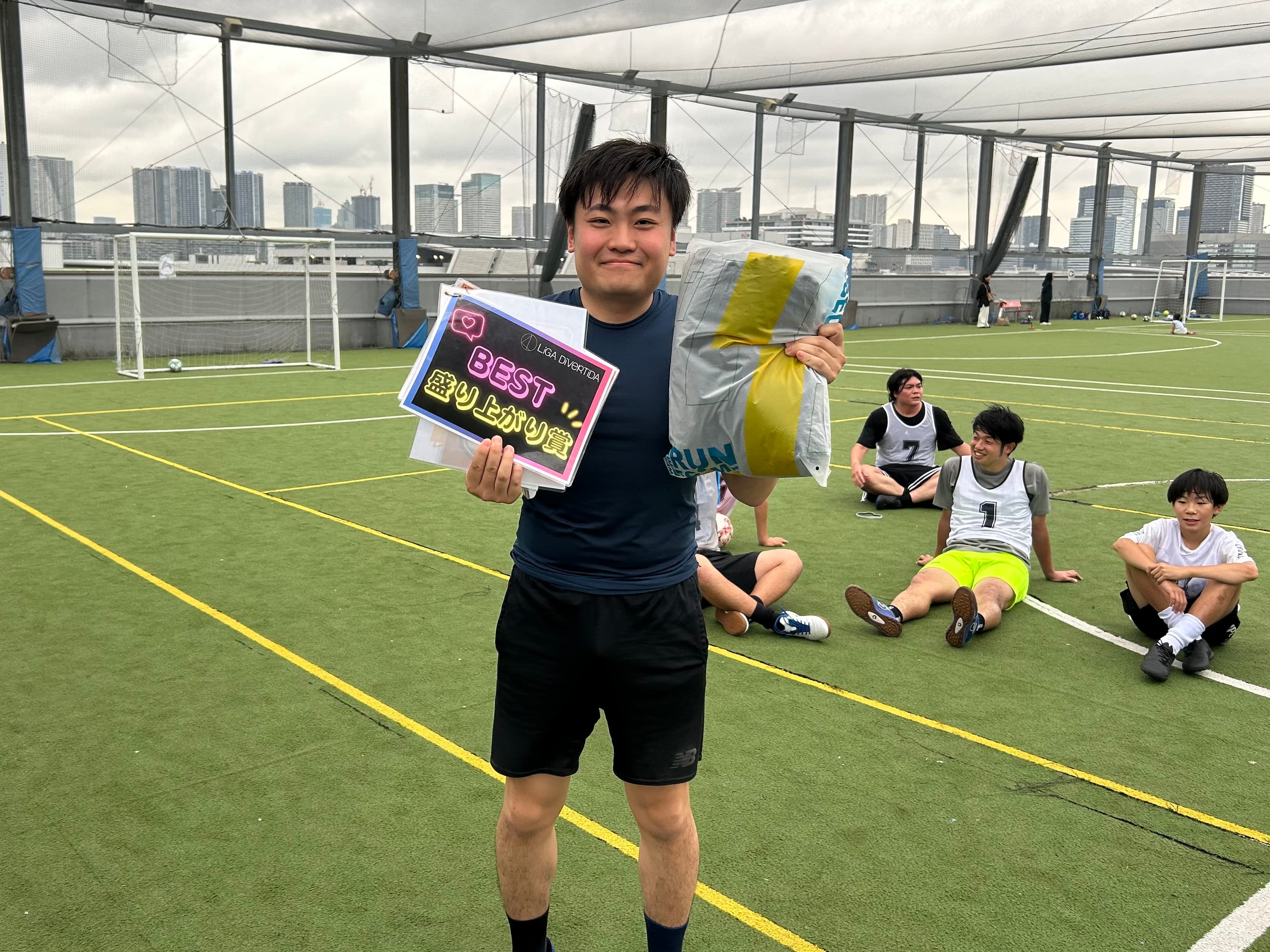 2025年6月14日 有明 BUDDYスポーツアリーナ 屋上人工芝コート フットサル 大会風景