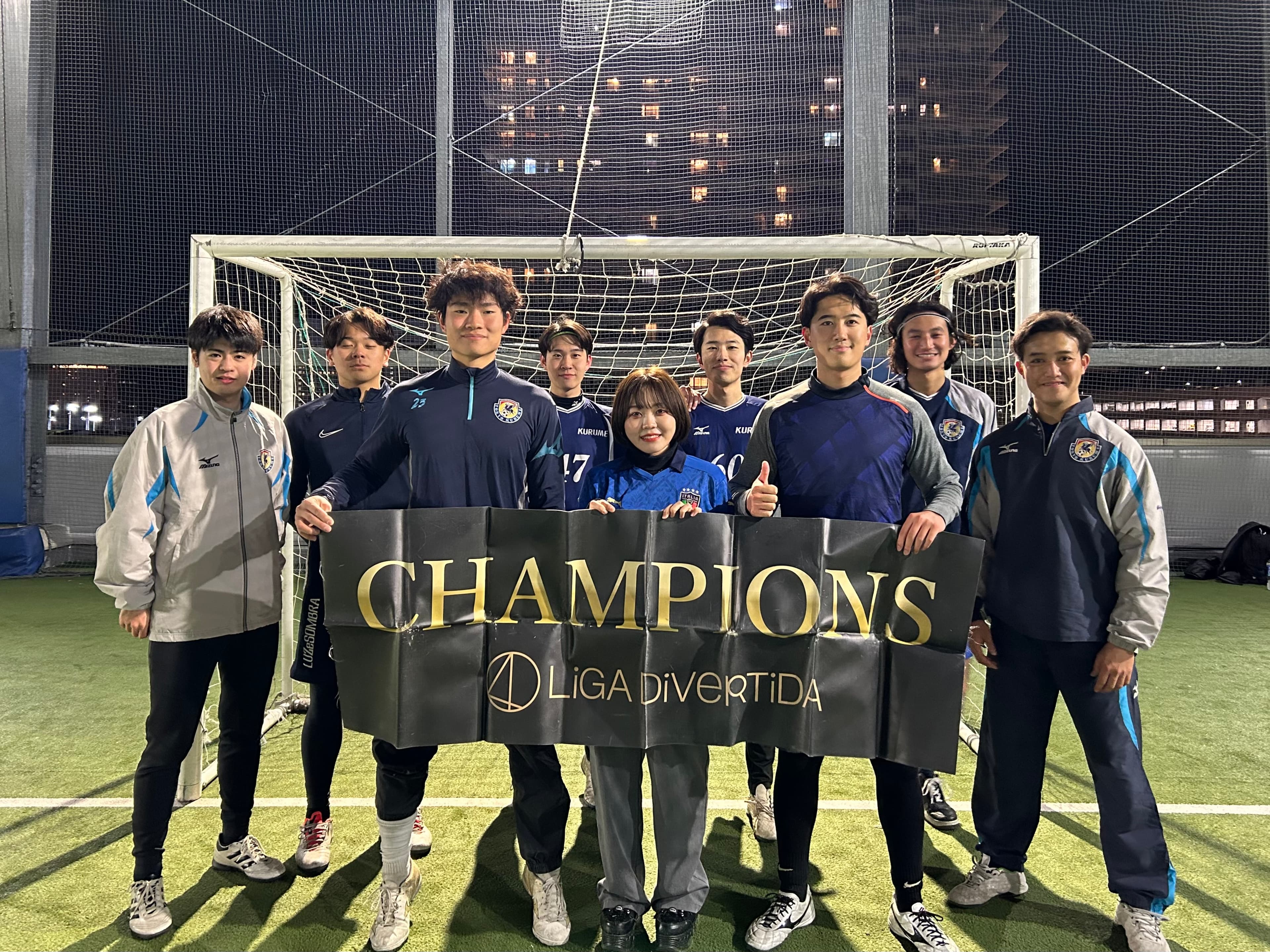 2024年12月28日 有明 BUDDYスポーツアリーナ 屋上人工芝コート フットサル 大会風景