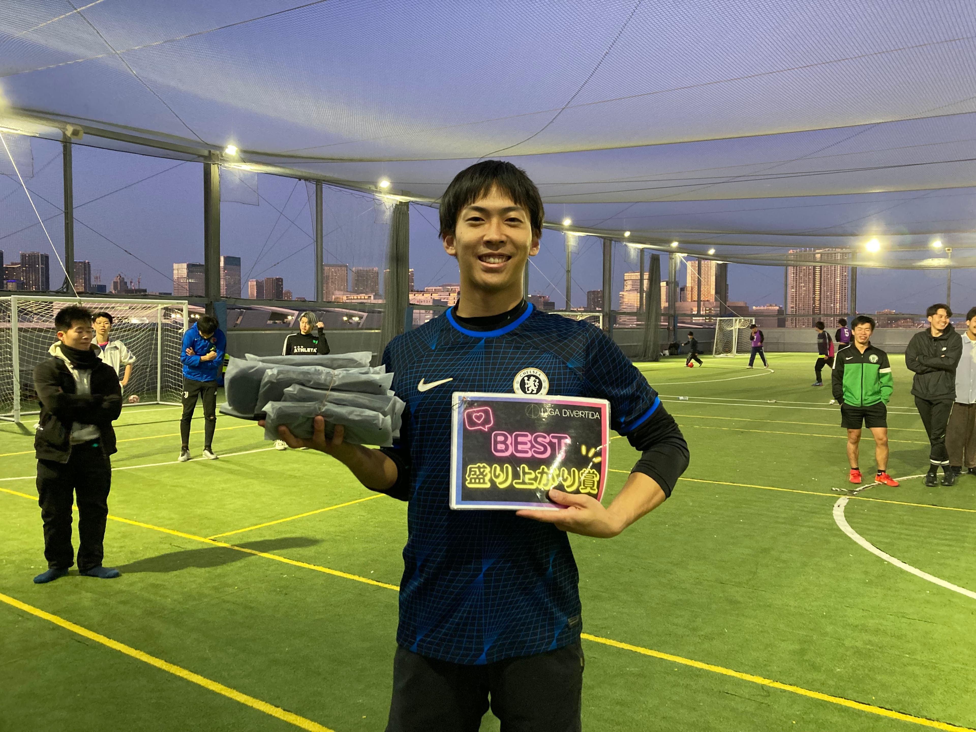 2024年12月29日 有明 BUDDYスポーツアリーナ 屋上人工芝コート フットサル 大会風景