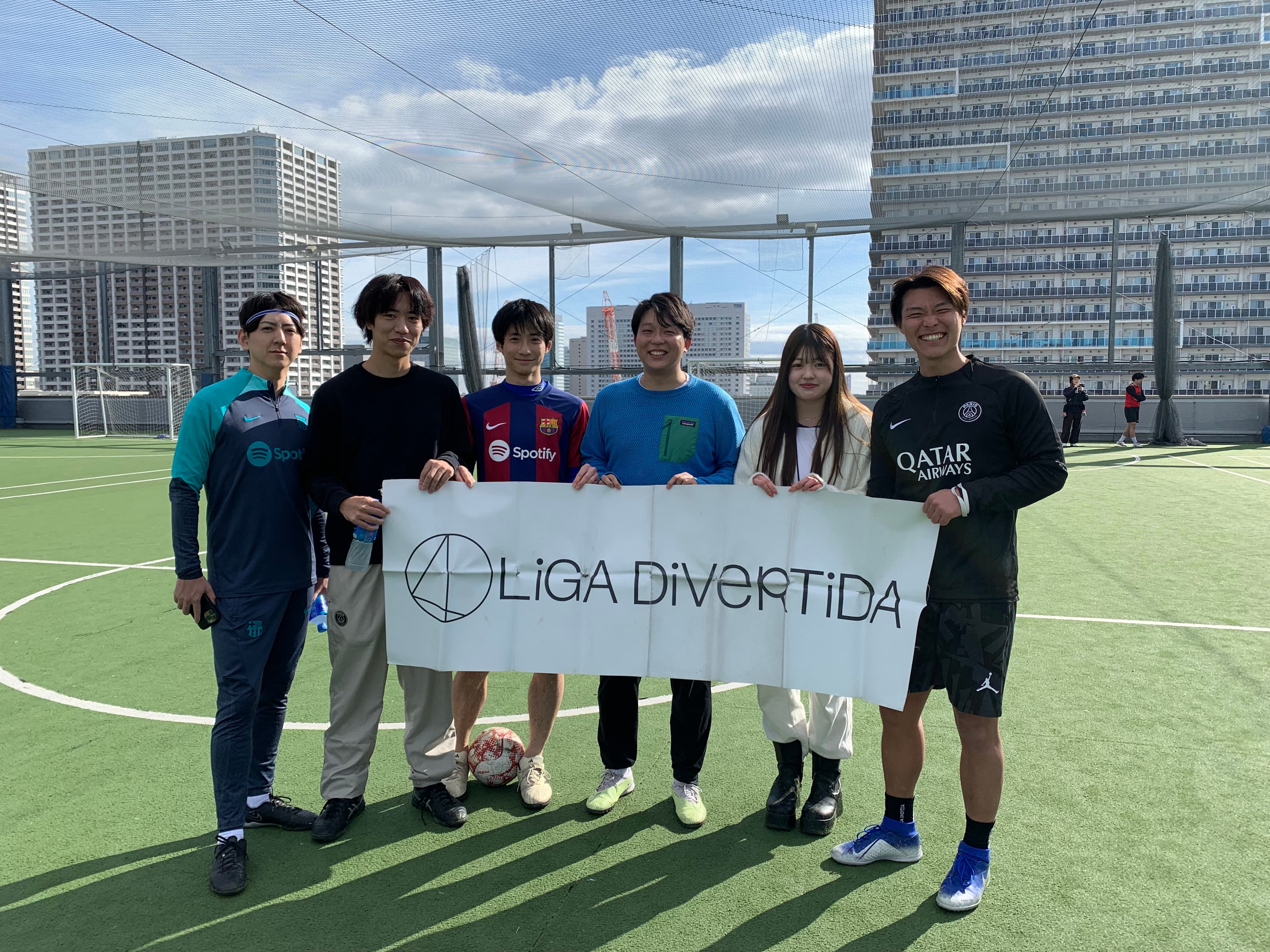 FC忠誠心 - 2024年12月30日 有明 BUDDYスポーツアリーナ 屋上人工芝コート フットサル