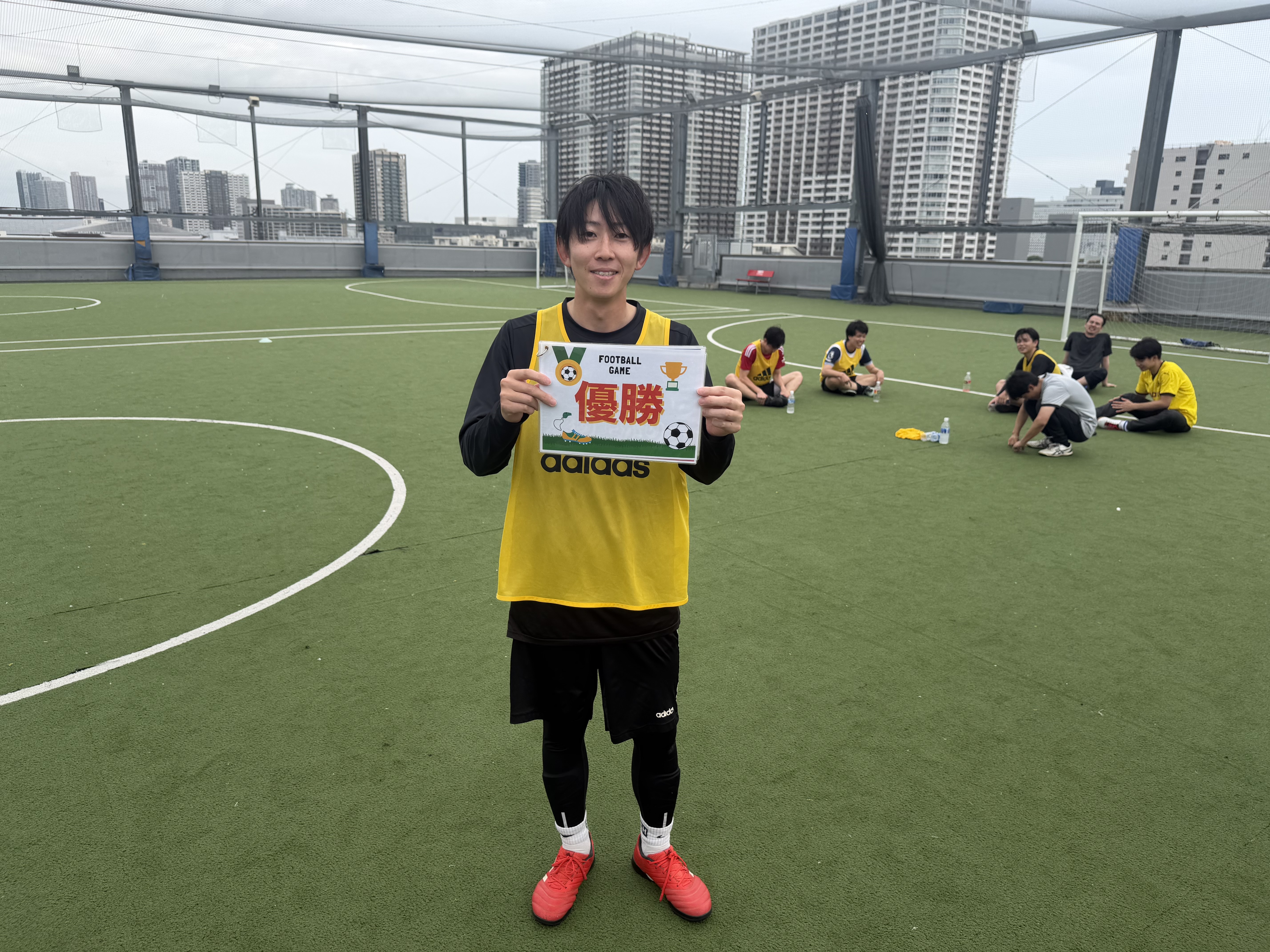 2025年10月19日 有明 BUDDYスポーツアリーナ 屋上人工芝コート フットサル 大会風景