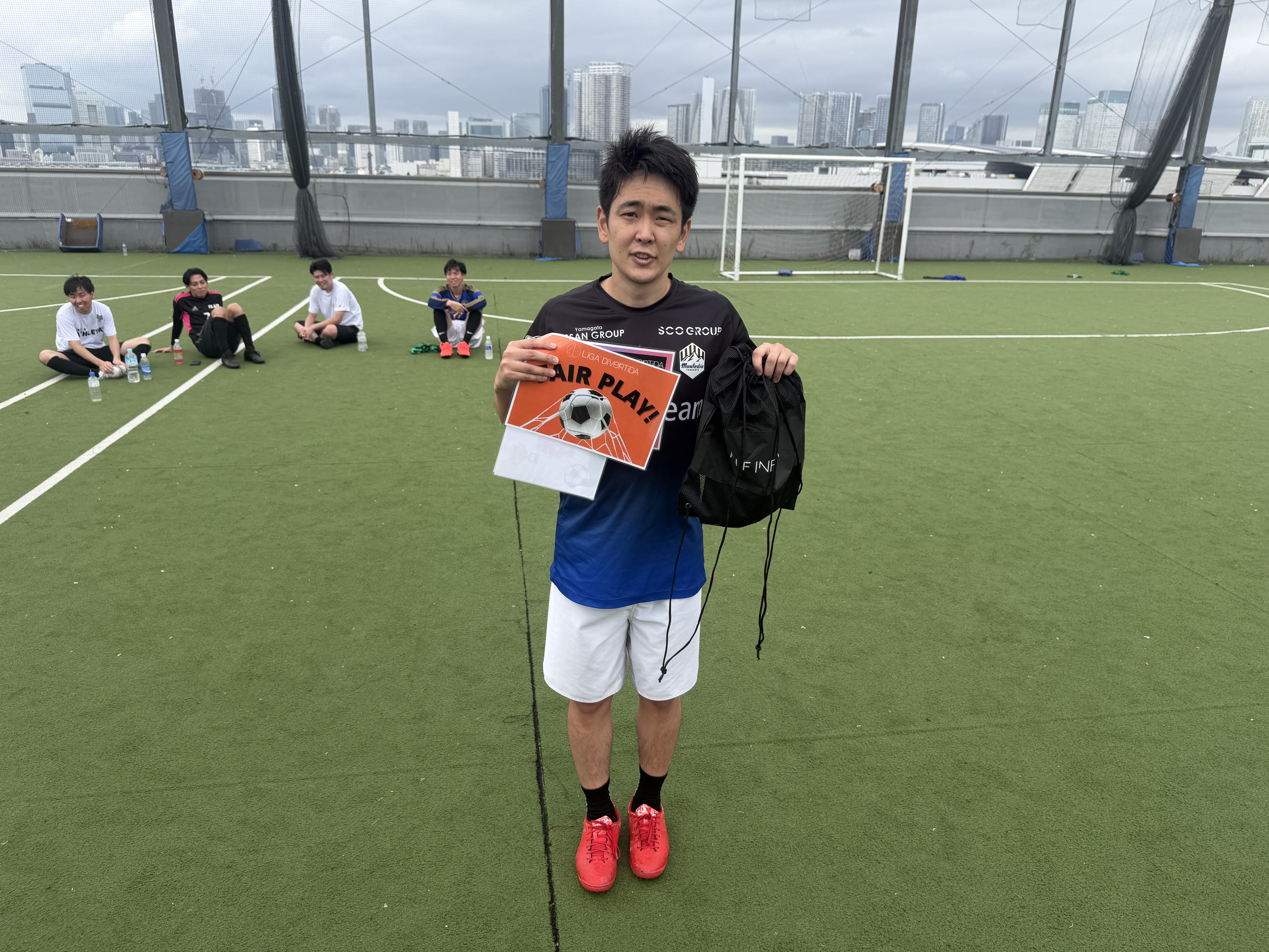 2025年10月19日 有明 BUDDYスポーツアリーナ 屋上人工芝コート フットサル 大会風景