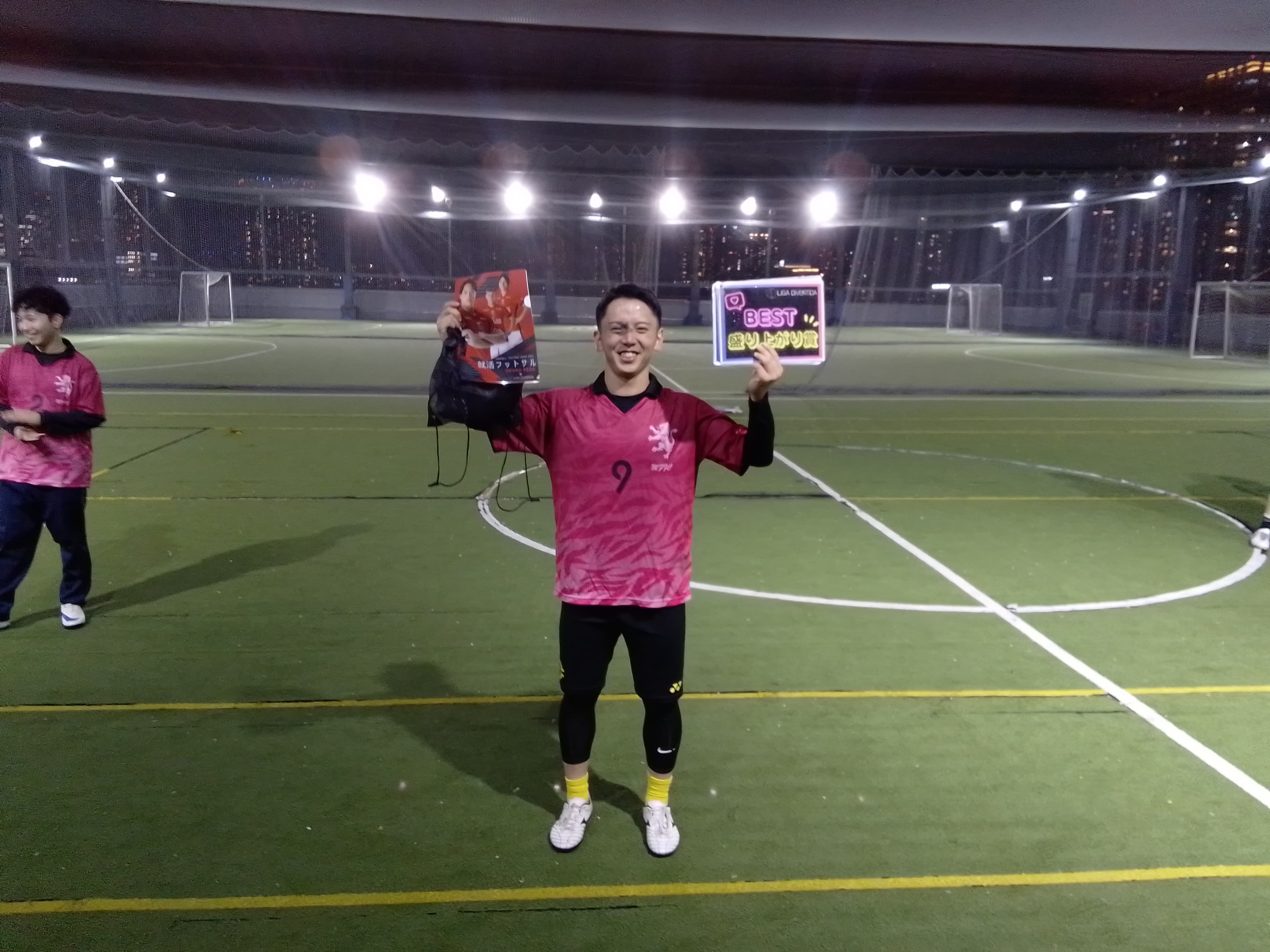 2025年10月24日 有明 BUDDYスポーツアリーナ 屋上人工芝コート フットサル 大会風景
