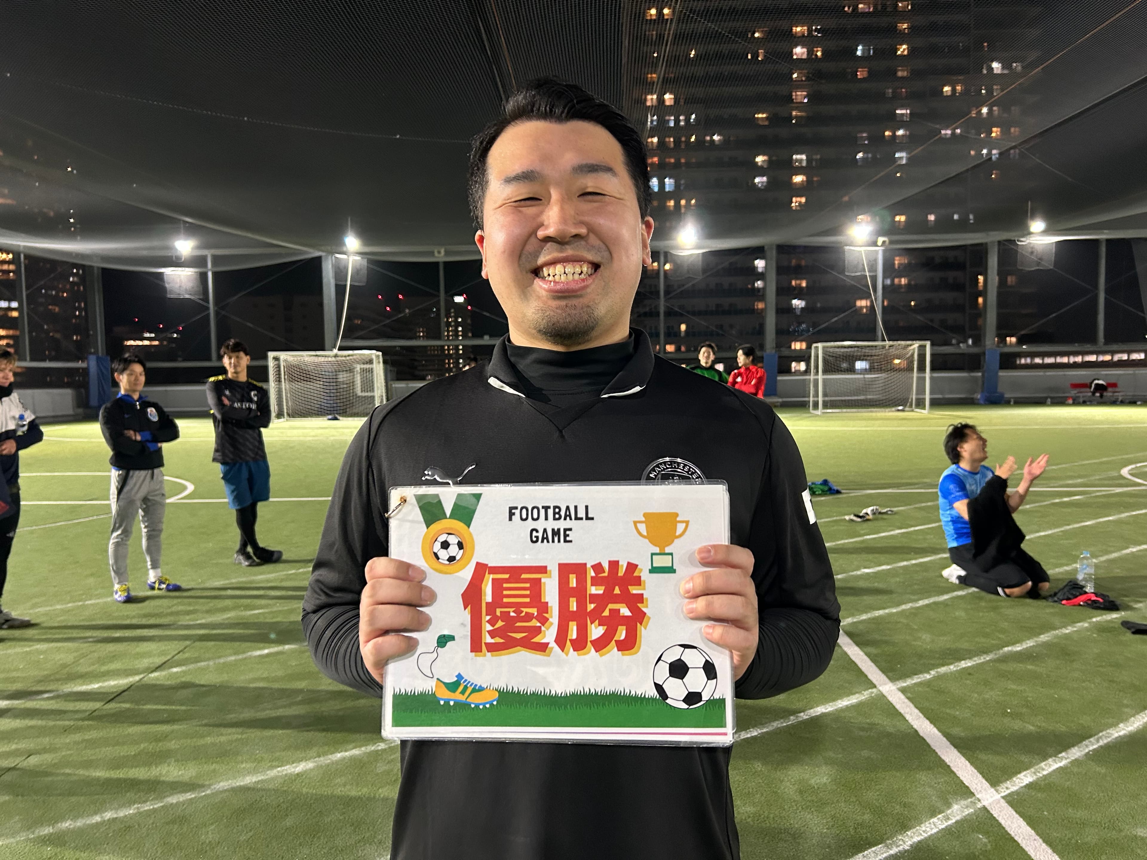 2025年11月4日 有明 BUDDYスポーツアリーナ 屋上人工芝コート フットサル 大会風景