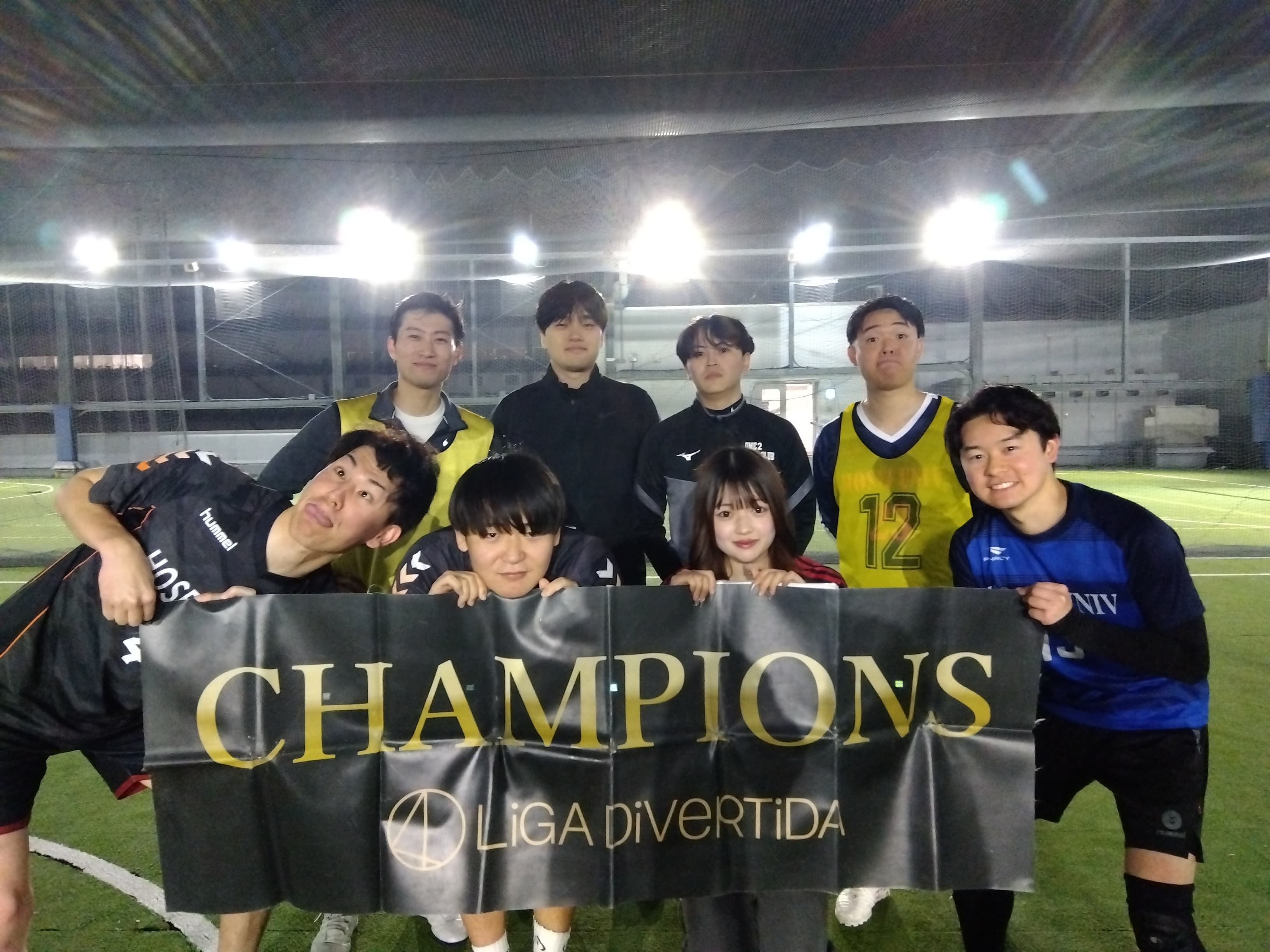 2025年12月20日 有明 BUDDYスポーツアリーナ 屋上人工芝コート フットサル 表彰