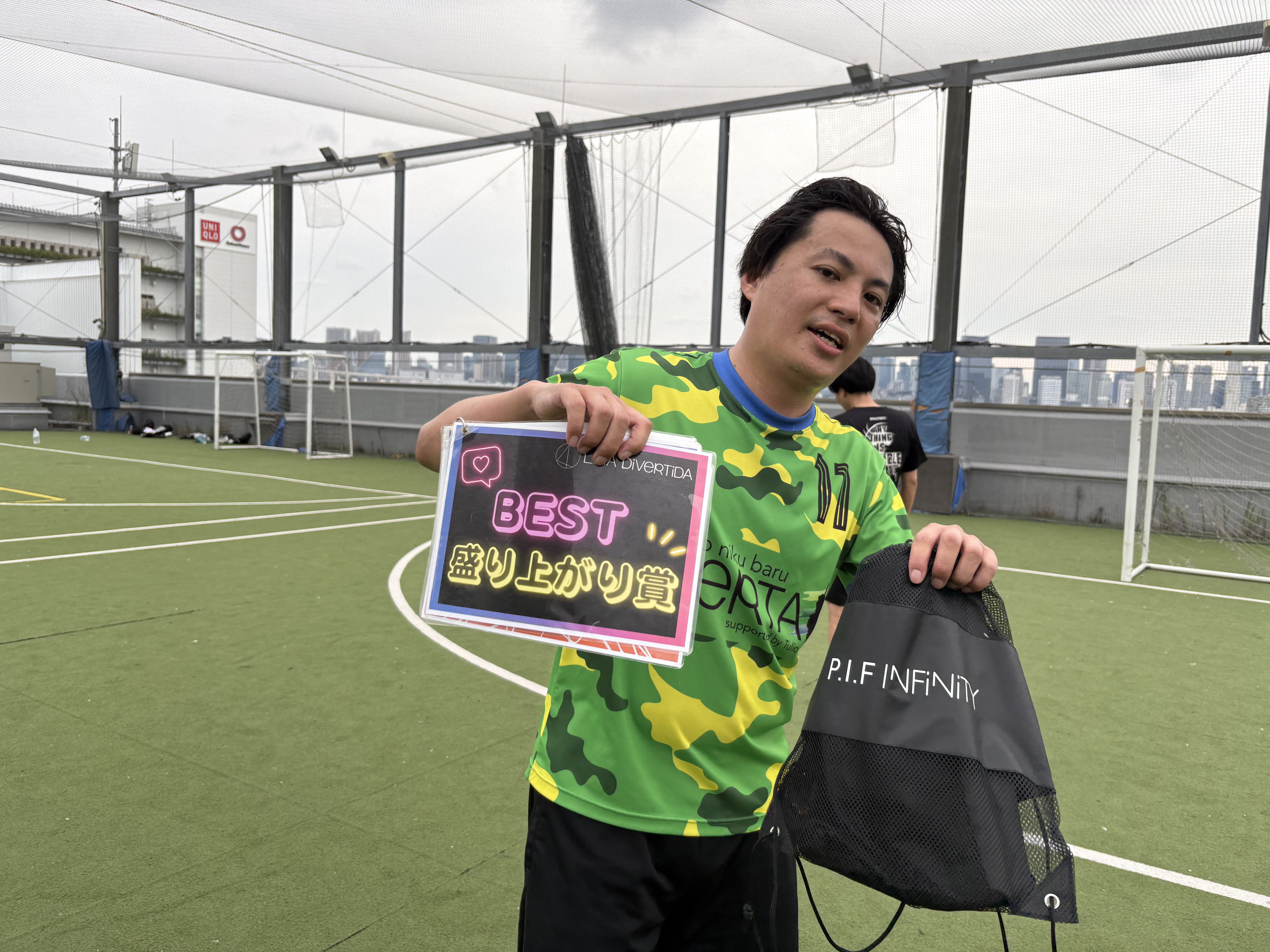 2026年6月14日 有明 BUDDYスポーツアリーナ 屋上人工芝コート フットサル 大会風景