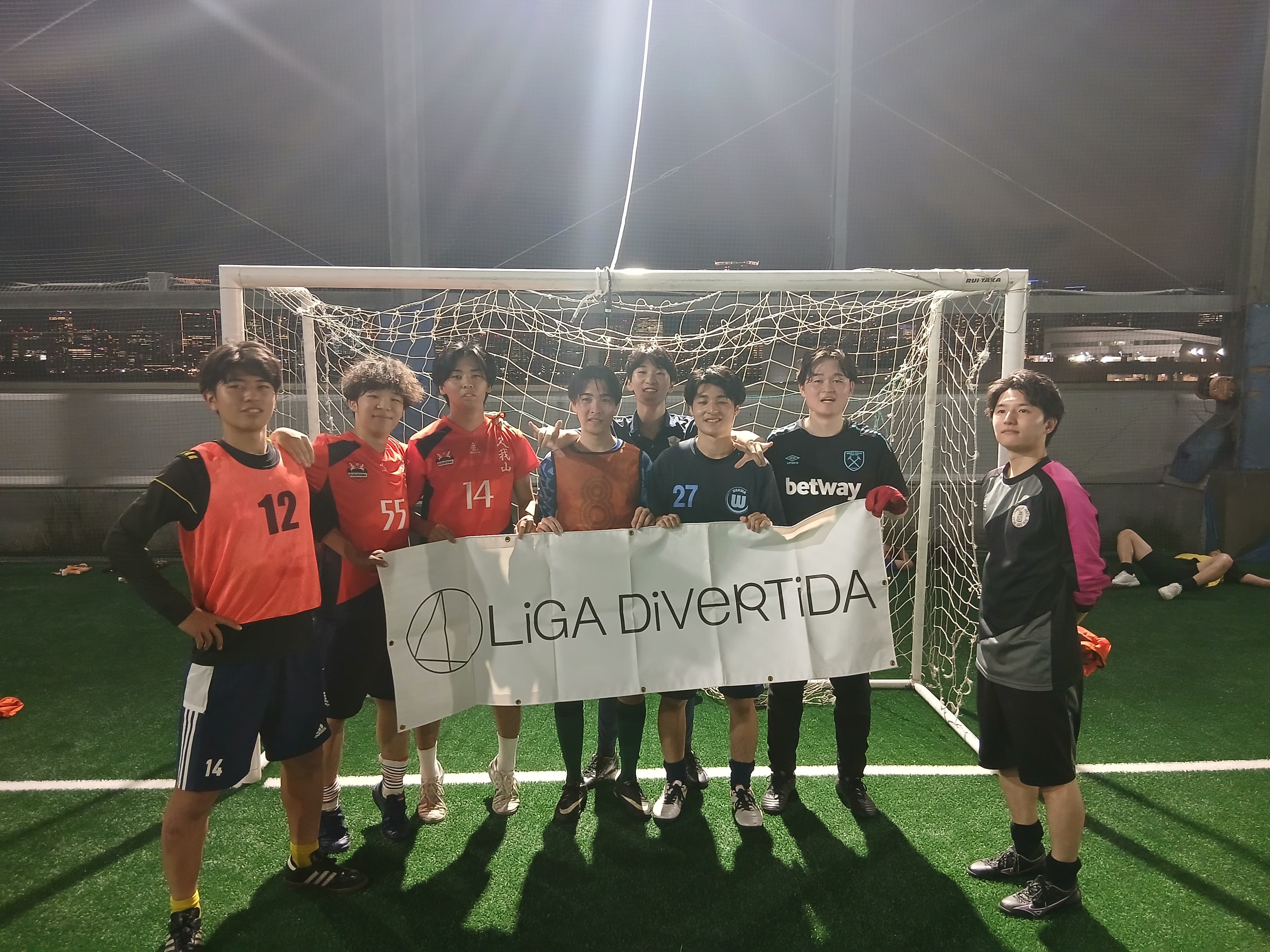 倒れるならぺナで - 2026年8月19日 有明 BUDDYスポーツアリーナ 屋上人工芝コート フットサル