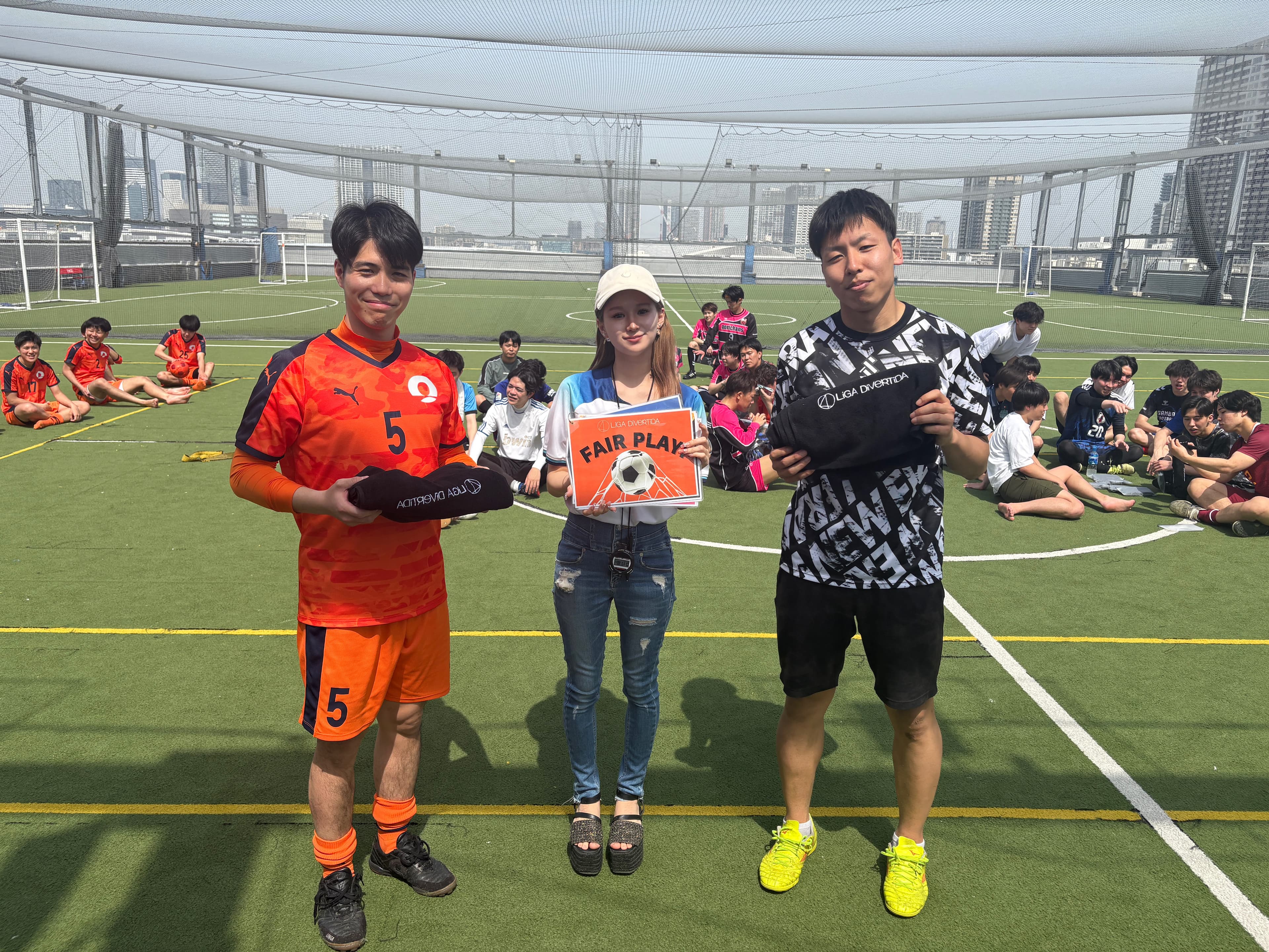 2025年4月19日 有明 BUDDYスポーツアリーナ 屋上人工芝コート フットサル 大会風景