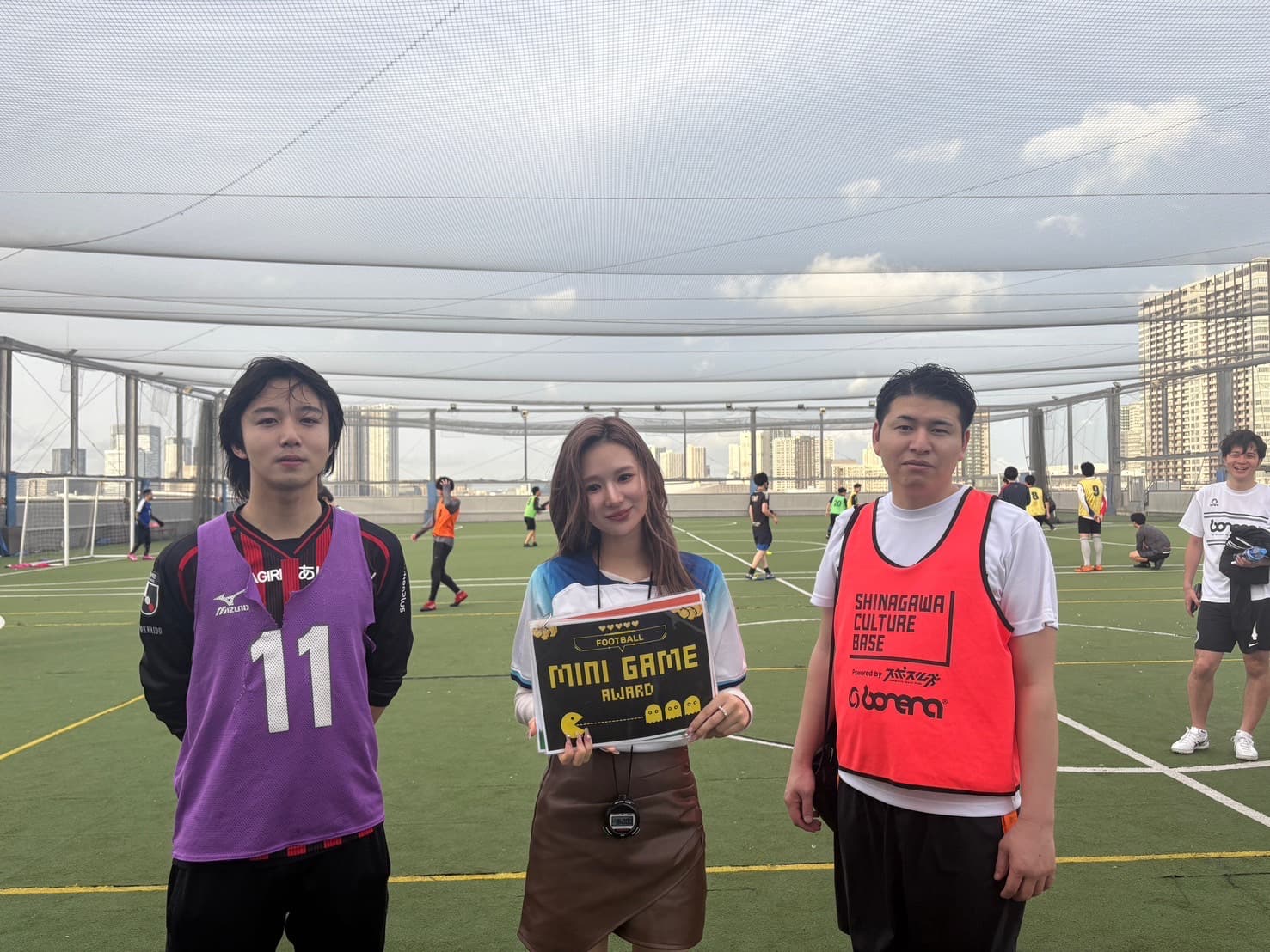 2025年5月10日 有明 BUDDYスポーツアリーナ 屋上人工芝コート フットサル 大会風景