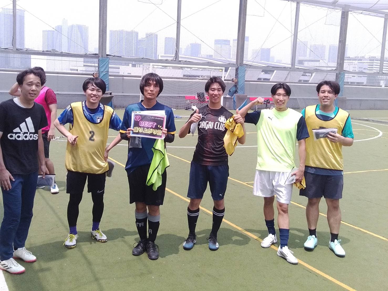2025年7月6日 有明 BUDDYスポーツアリーナ 屋上人工芝コート フットサル 大会風景